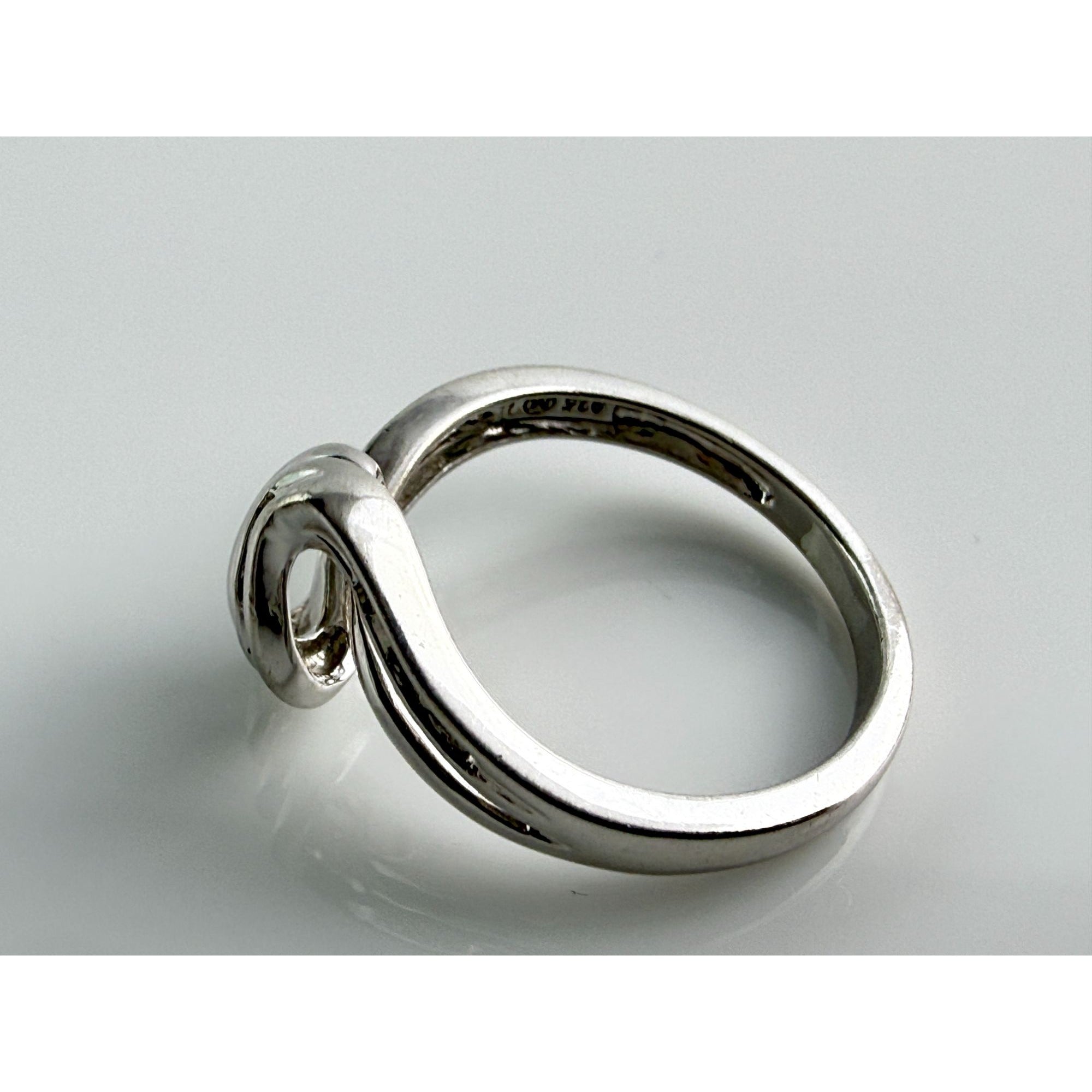 Designer Sterling Silver Lab Created Diamond Channel Set Ring 925 Size 7 2.6g