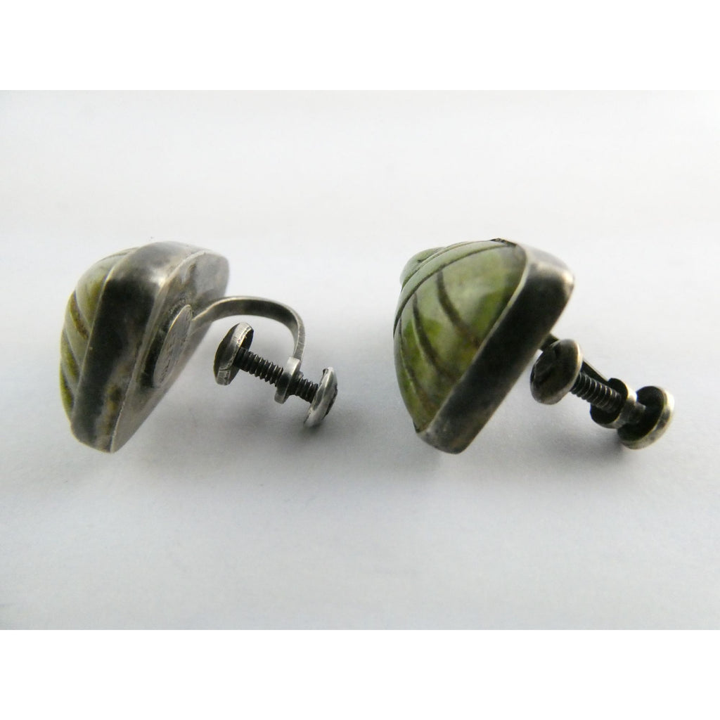 Vintage Mexican Sterling Silver Green Hardstone Jade Face Screwback Earrings
