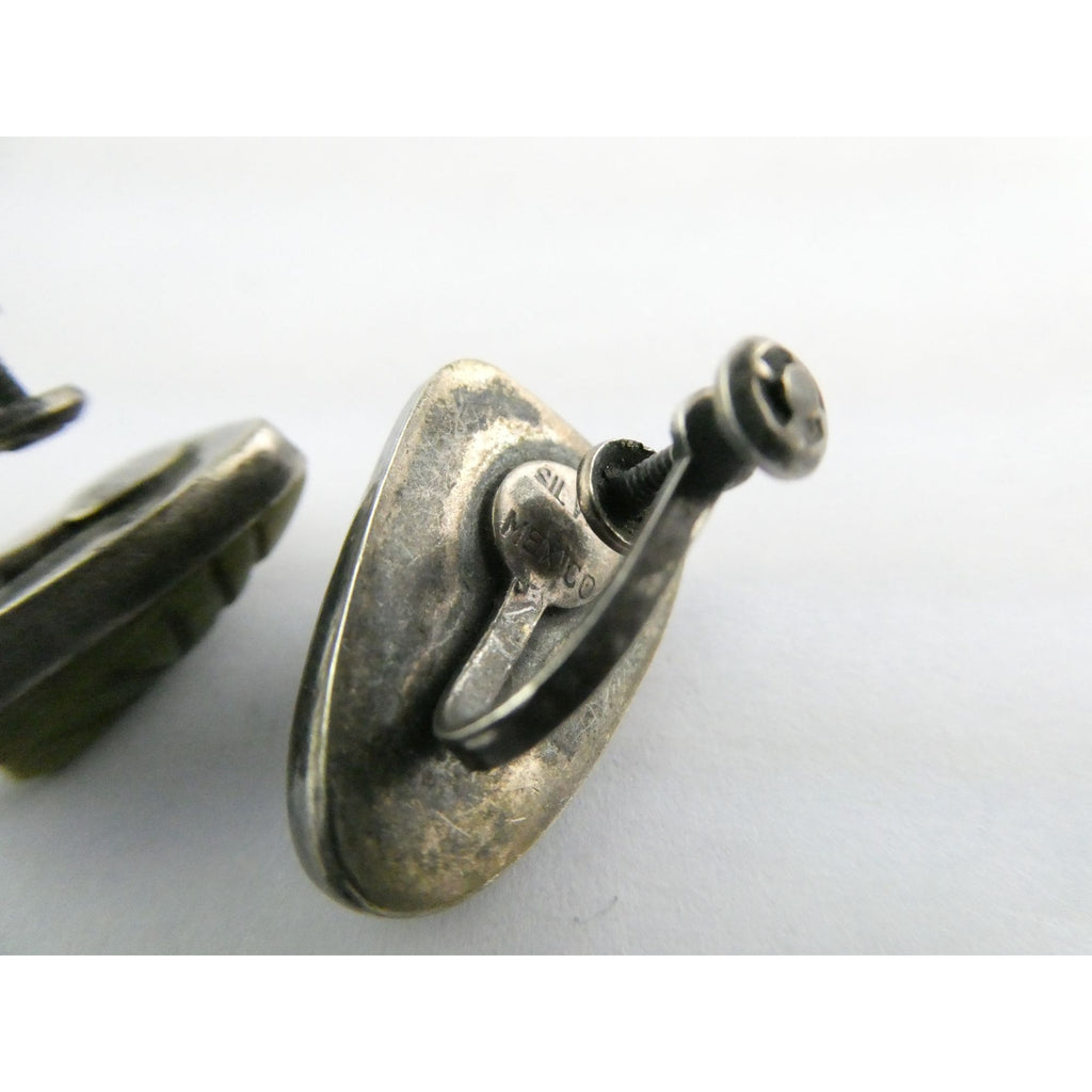 Vintage Mexican Sterling Silver Green Hardstone Jade Face Screwback Earrings