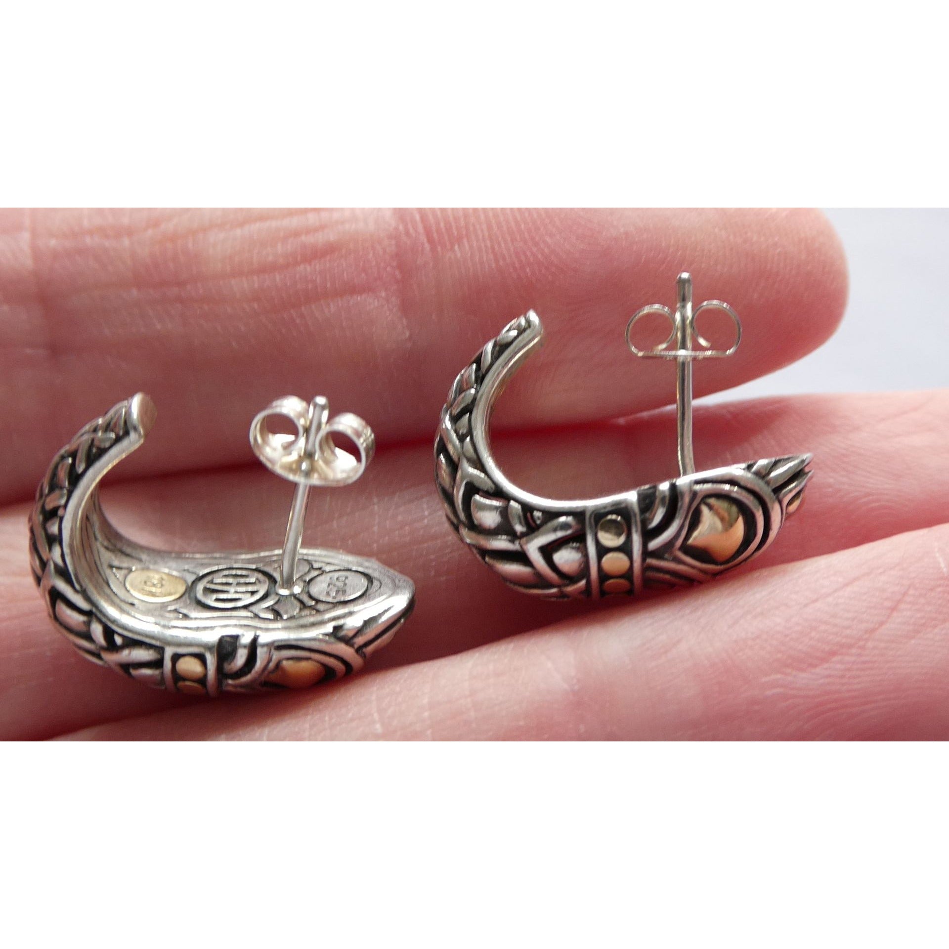 John Hardy Naga Shrimp 18K Yellow Gold and Sterling Silver Earrings 8g 20mm 925