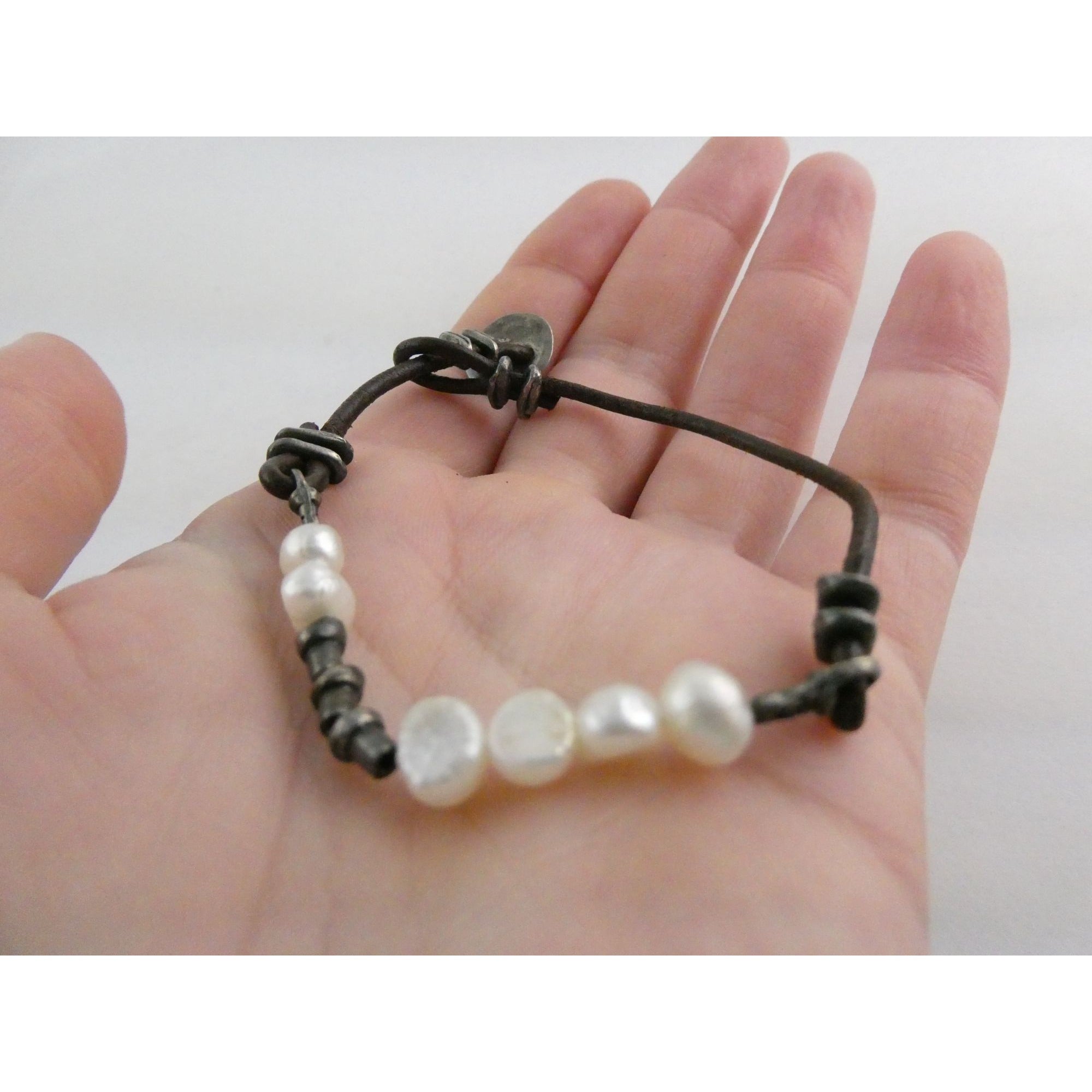 Silpada Sterling Silver Button and Leather Cord Pearl Accent Bracelet 6.5 Inches