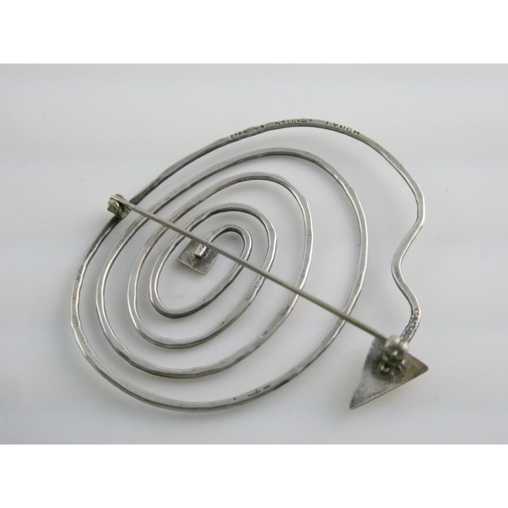 Vintage Sydney Lynch Sterling Silver and 22k Gold Vermeil Arrow Pin Brooch 6.8g