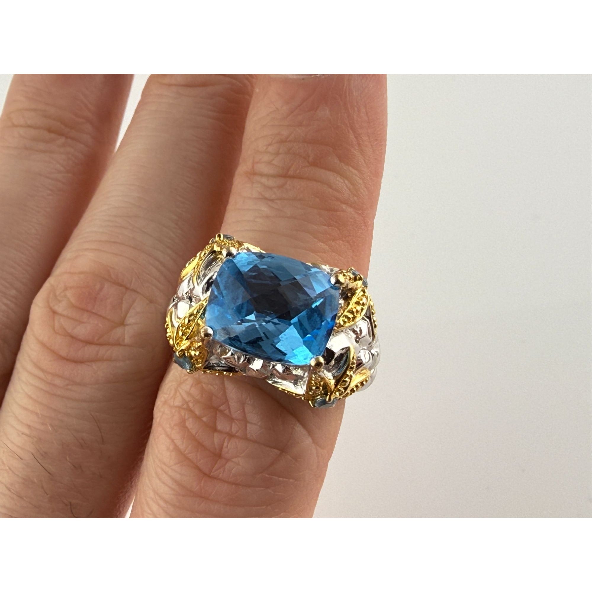Victoria Wieck Vermeil Accent Sterling Silver Blue Topaz Starfish Ring Size 7.75