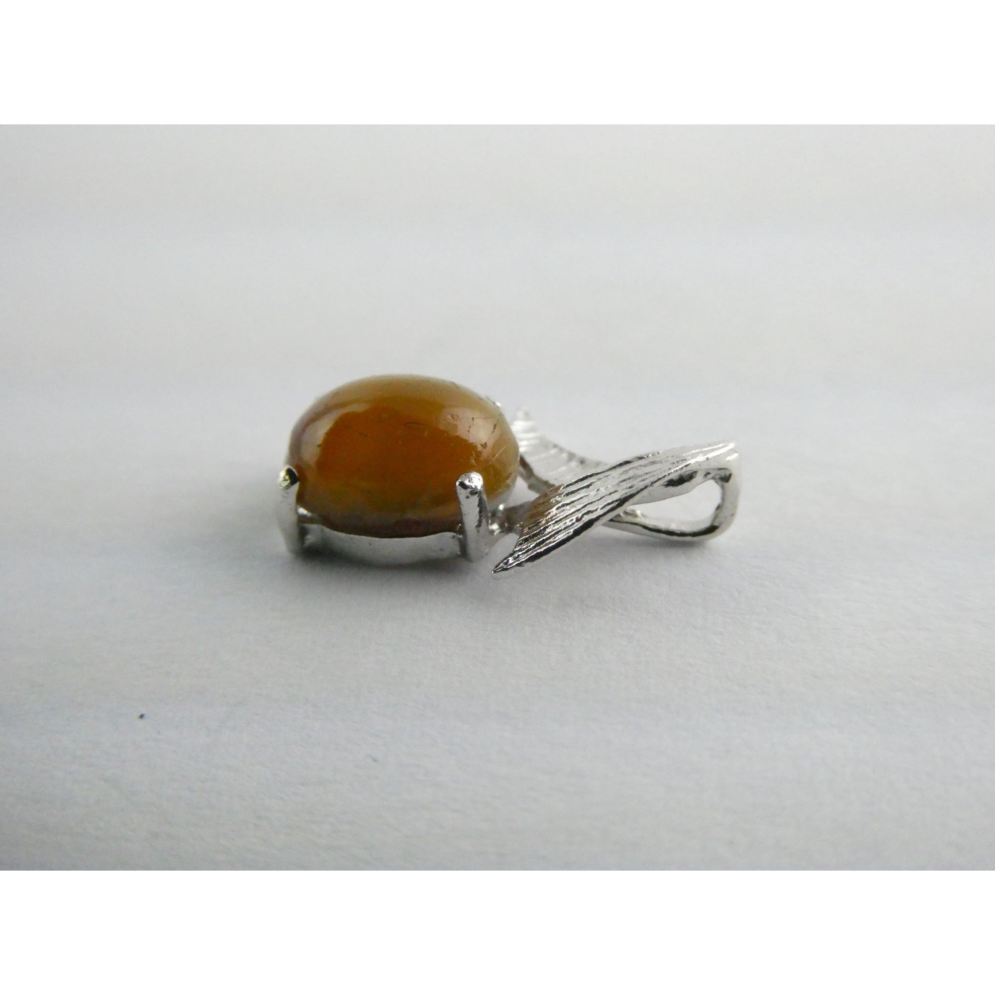 Vintage Sterling Silver Brown Art Glass Cabochon Miniature Pendant .9g 15mm