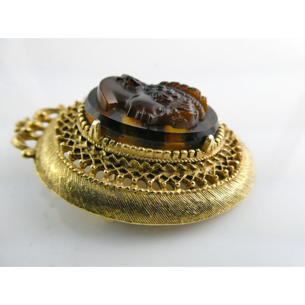 Vintage Florenza Goldtone Metal Faux Shell Cameo Pin Brooch 16.8g 49mm Length