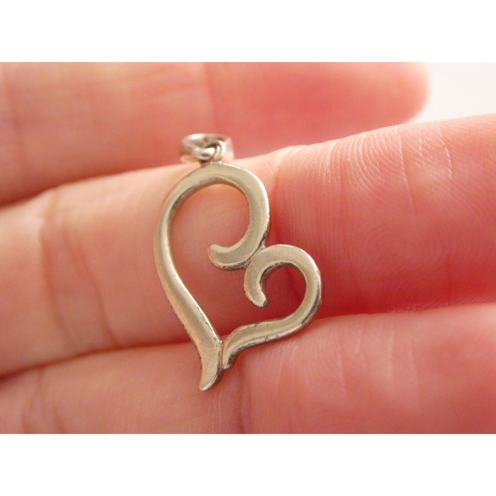 Sterling Silver Curled Heart Openwork Outline Pendant 925 1.7g 25mm Length