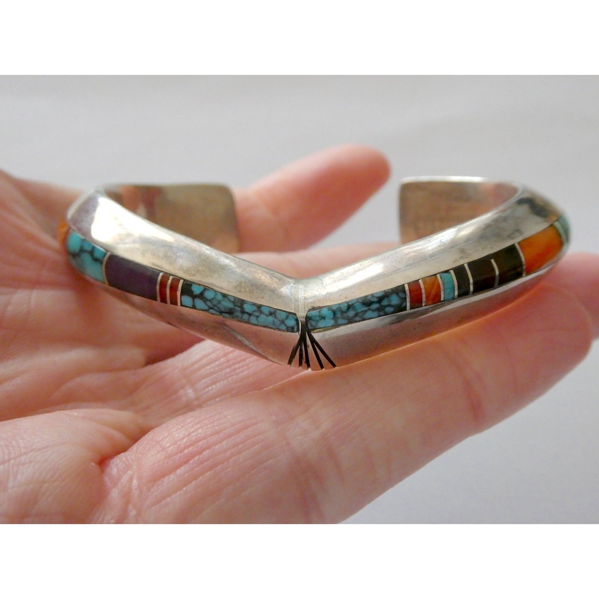 Douglas Nava Taos NA Southwestern Sterling Silver Gem Inlay Cuff Bracelet 6.5 In