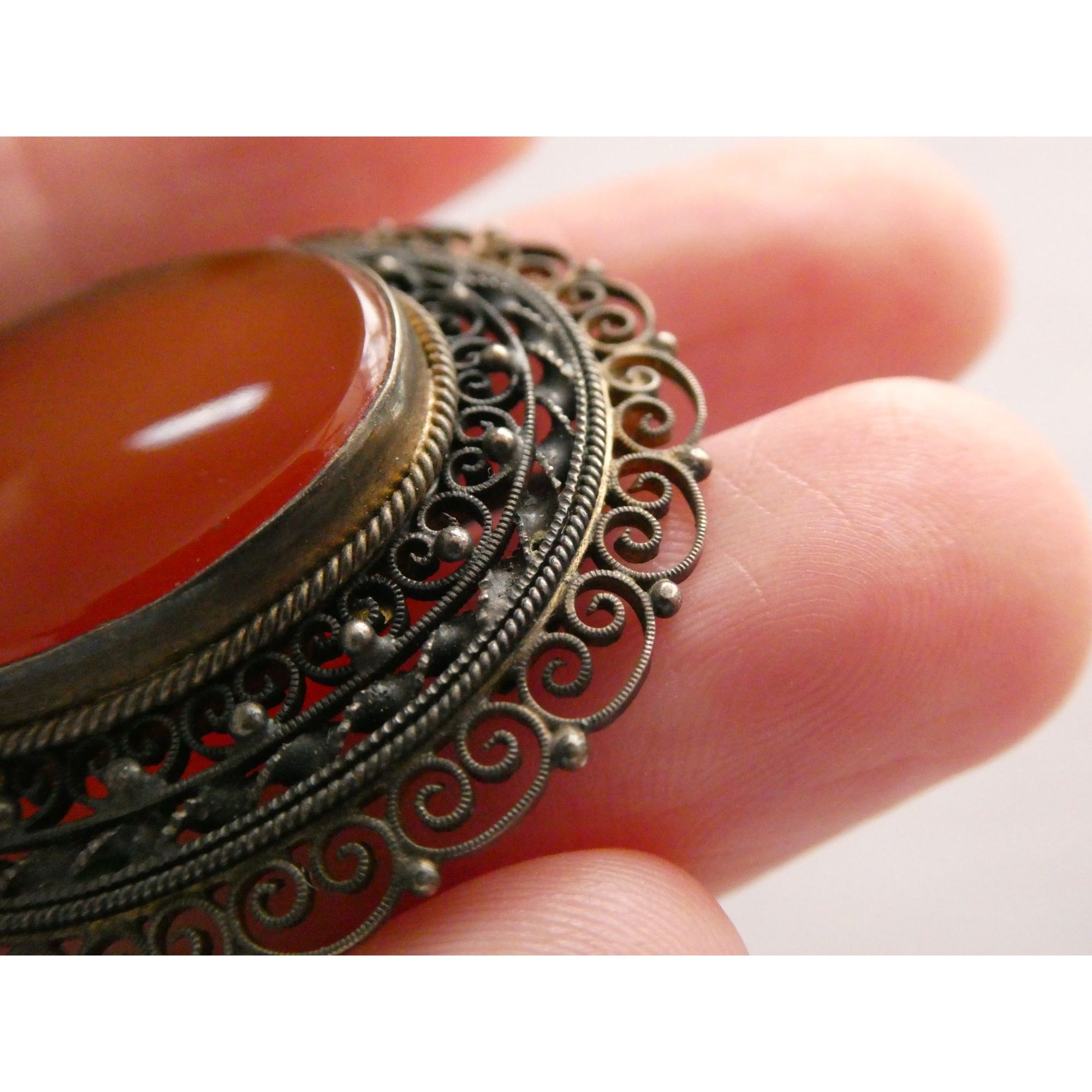 Vintage Italian Partially Gilt Sterling Silver Filigree Carnelian Brooch Pin 10g