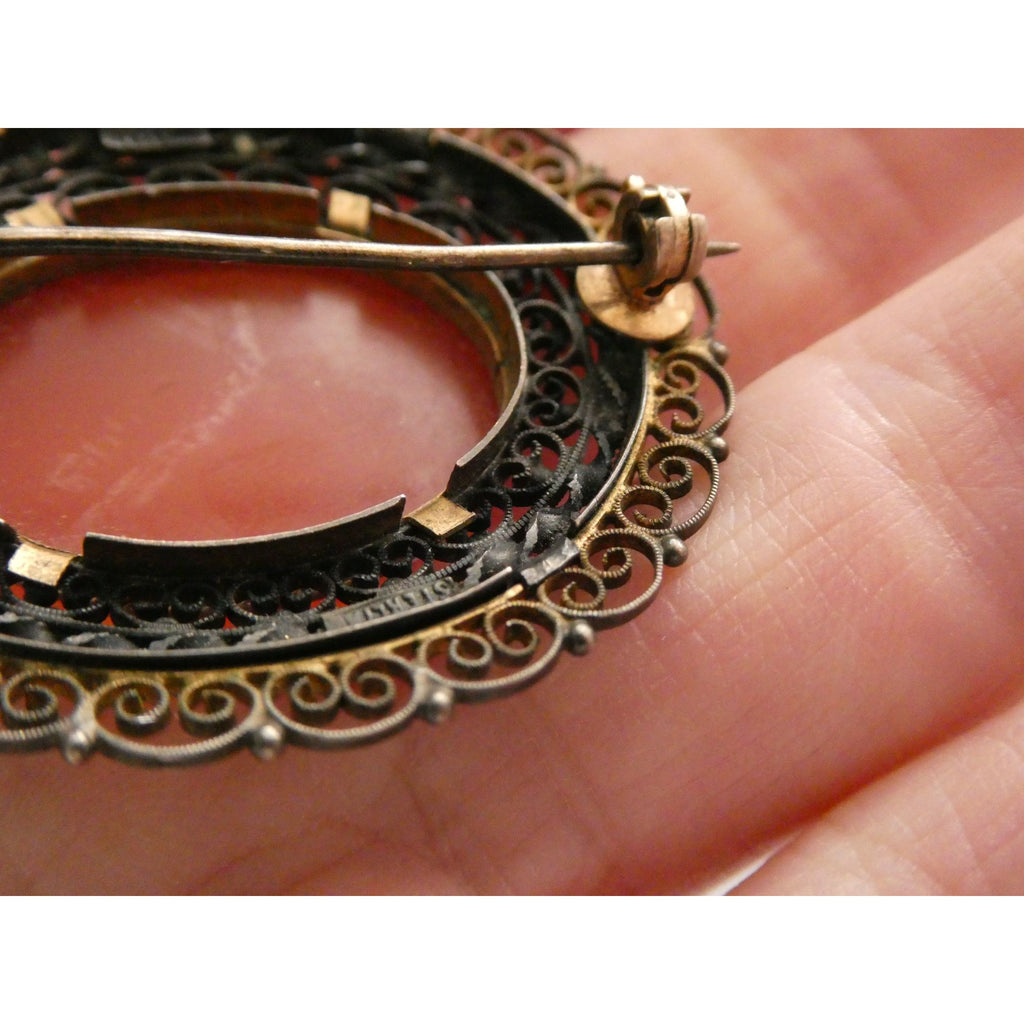 Vintage Italian Partially Gilt Sterling Silver Filigree Carnelian Brooch Pin 10g