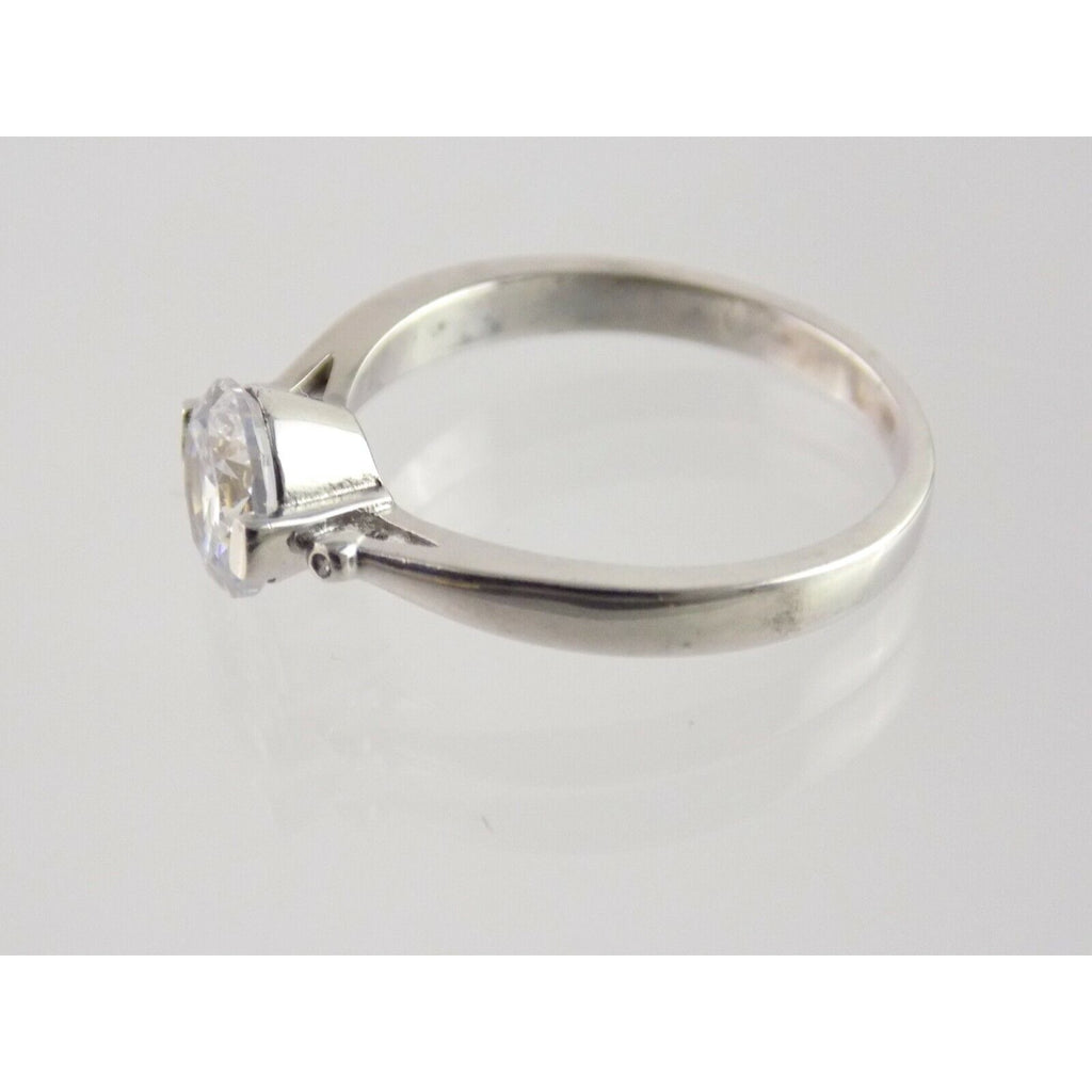 Silver Plated White Cubic Zirconia Solitaire Ring Round Cut CZ 2.9g Size 7.75