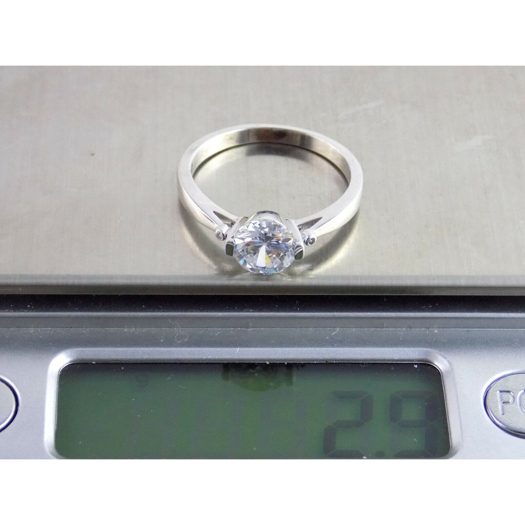 Silver Plated White Cubic Zirconia Solitaire Ring Round Cut CZ 2.9g Size 7.75
