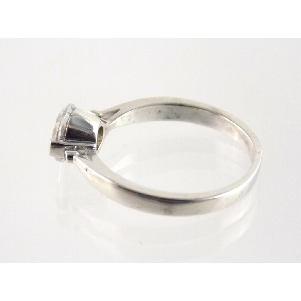 Silver Plated White Cubic Zirconia Solitaire Ring Round Cut CZ 2.9g Size 7.75