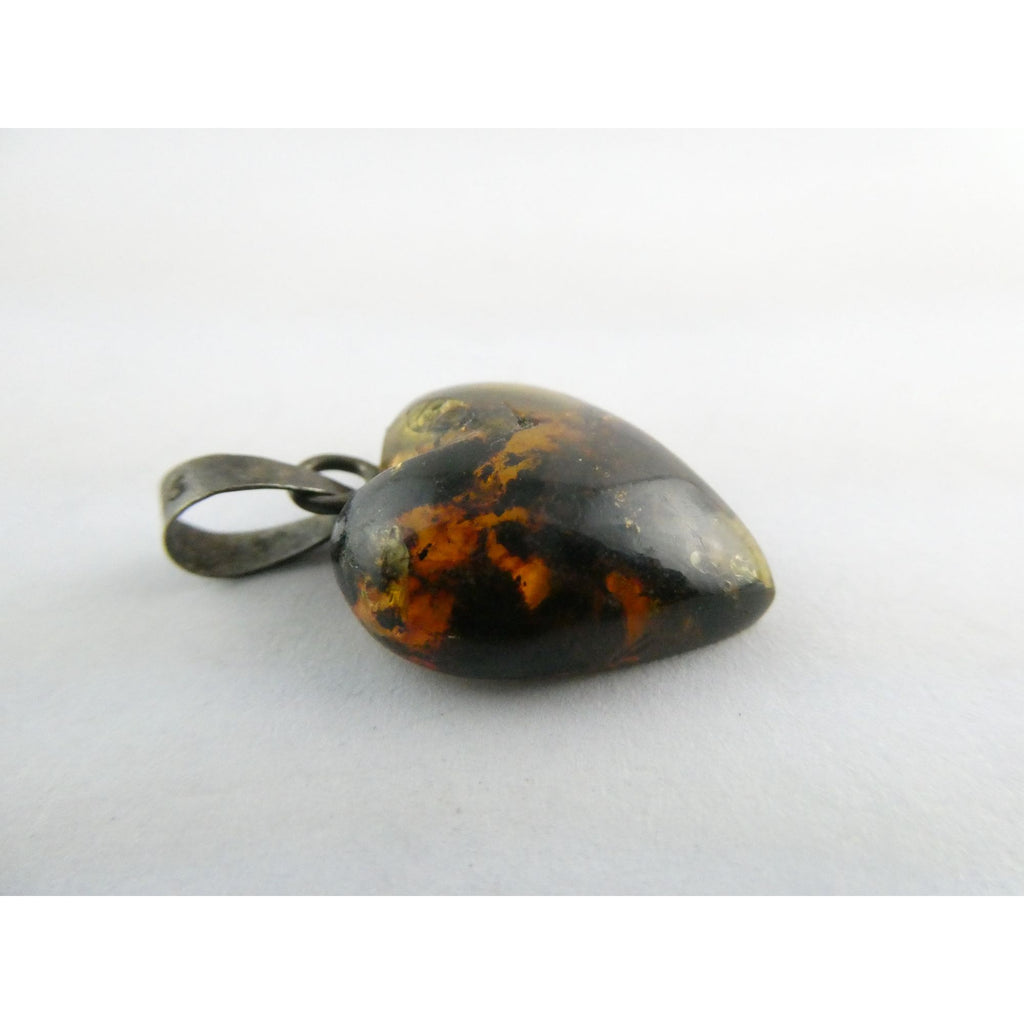 Vintage Sterling Silver Bail Carved Amber Heart Pendant 1.6g 27mm Length