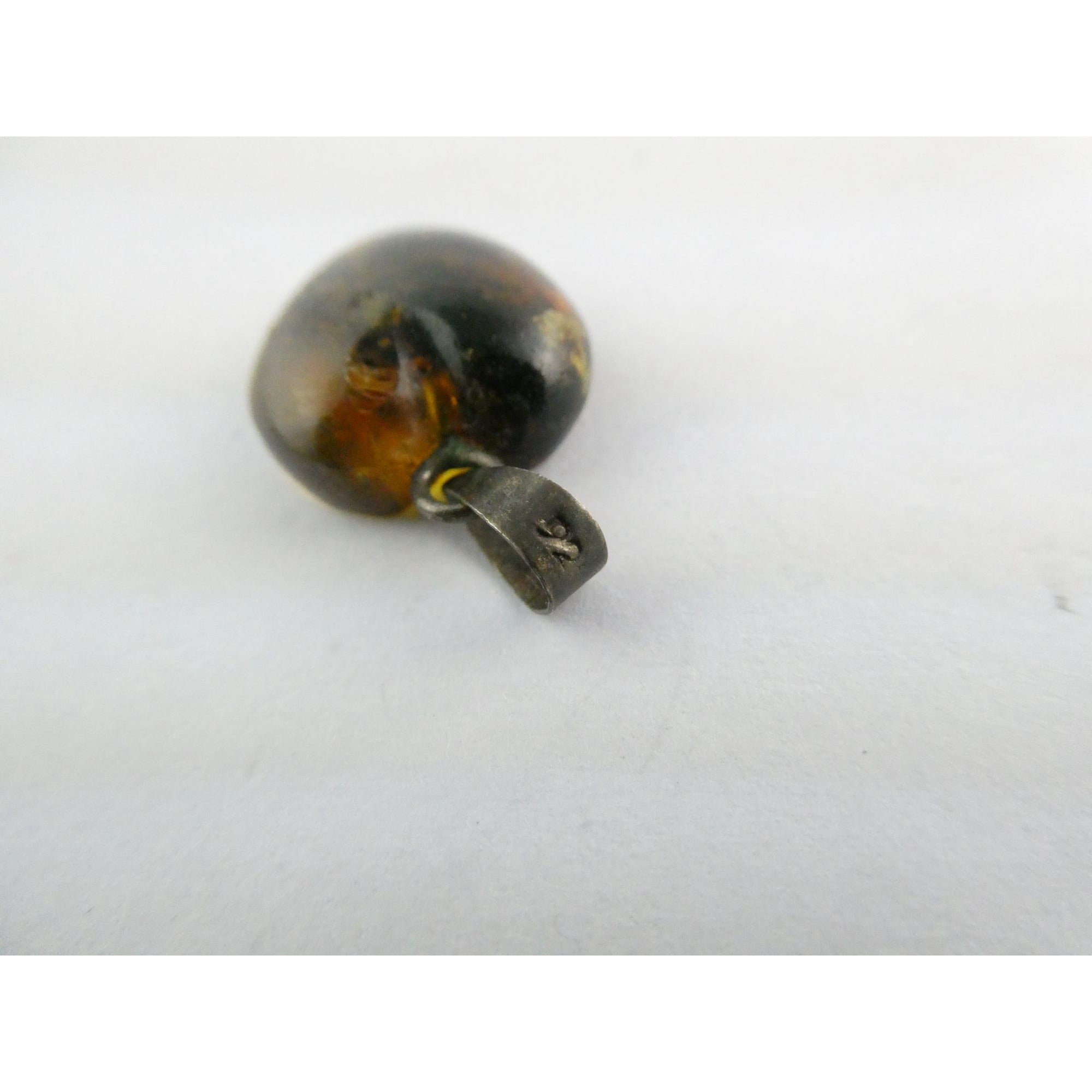 Vintage Sterling Silver Bail Carved Amber Heart Pendant 1.6g 27mm Length