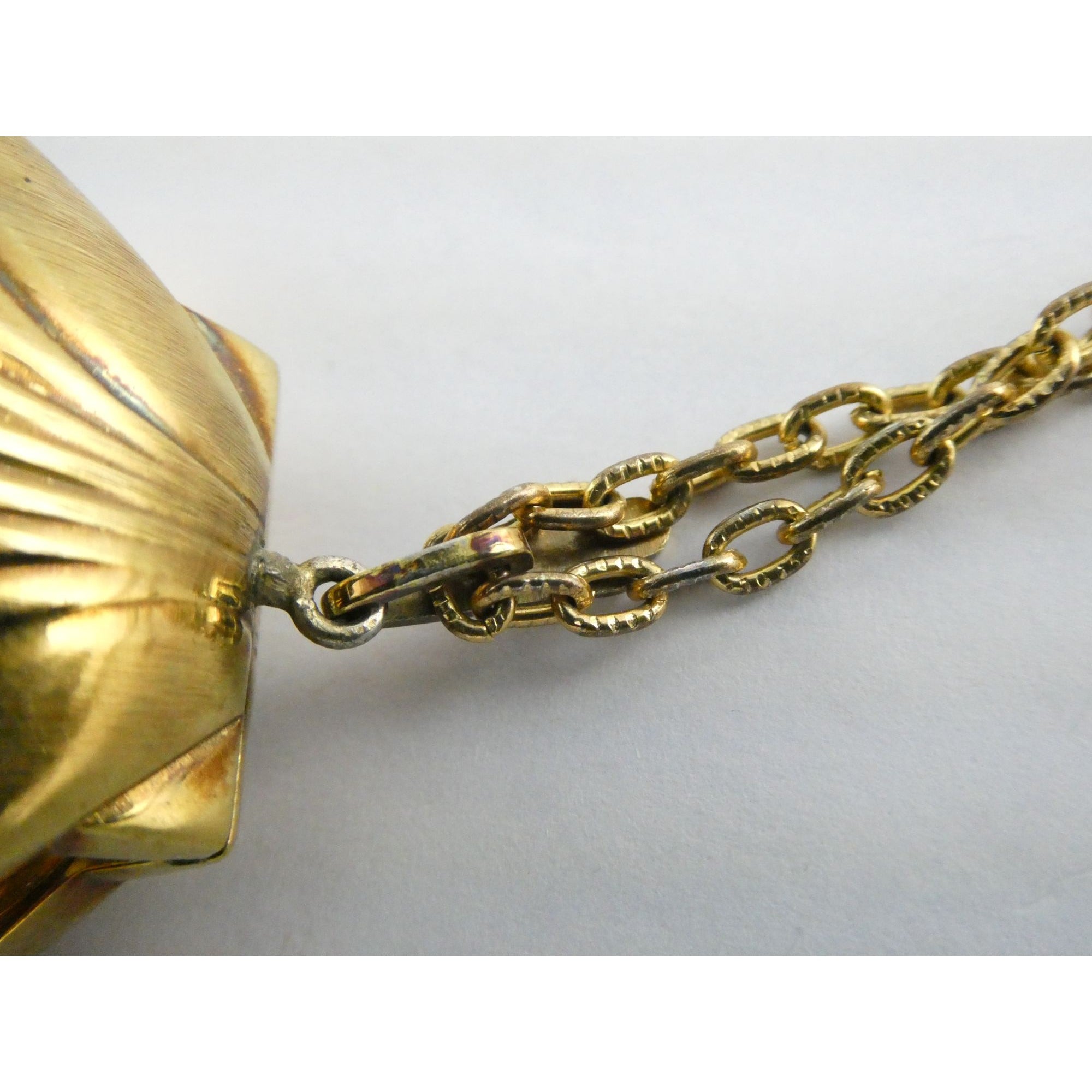 Vintage Ernest Borel Swiss Gold Plated Seashell Watch Pendant Necklace WORKING