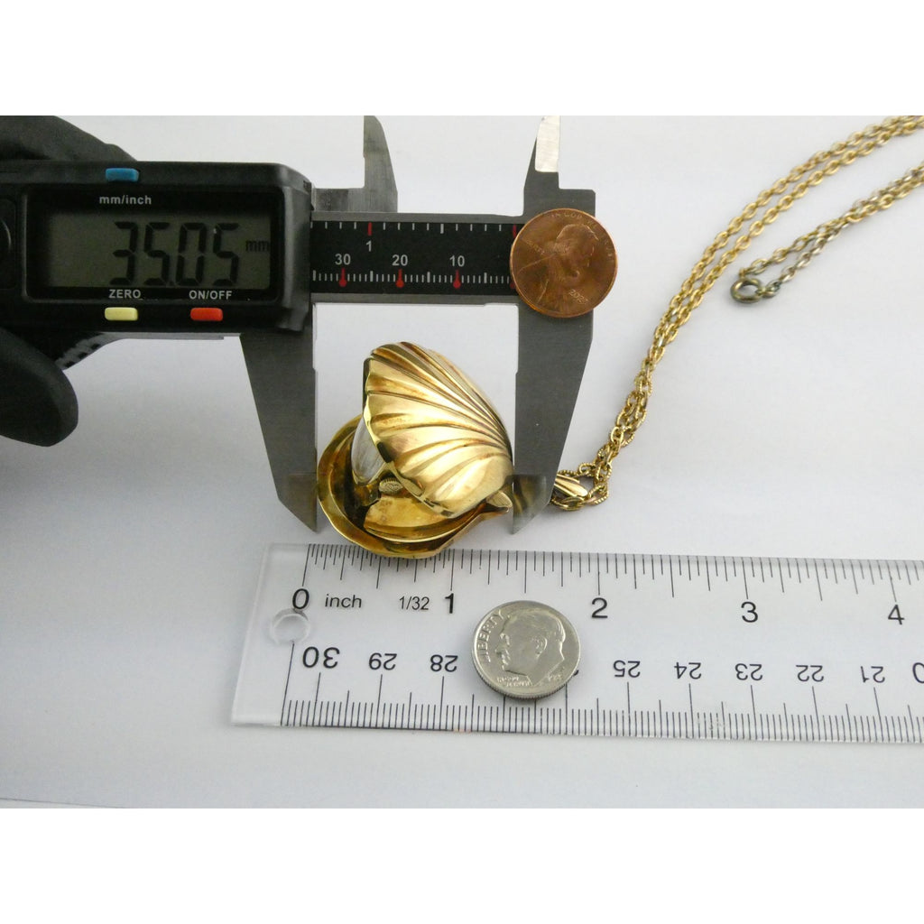 Vintage Ernest Borel Swiss Gold Plated Seashell Watch Pendant Necklace WORKING
