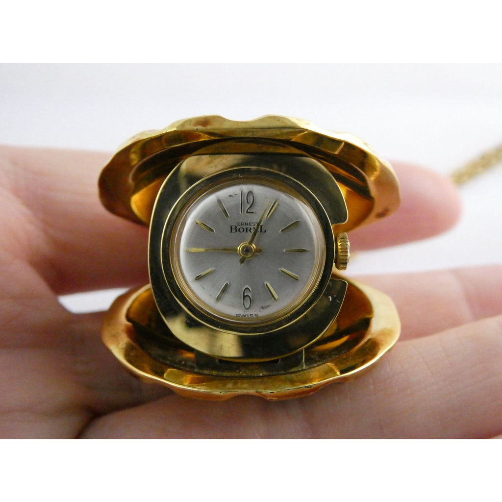 Vintage Ernest Borel Swiss Gold Plated Seashell Watch Pendant Necklace WORKING