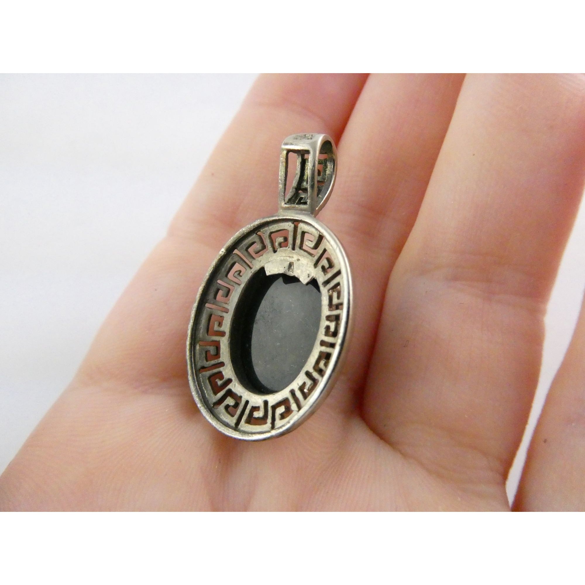 Sterling Silver Greek Key Design Black Onyx Pendant 925 4.6g 32mm Length
