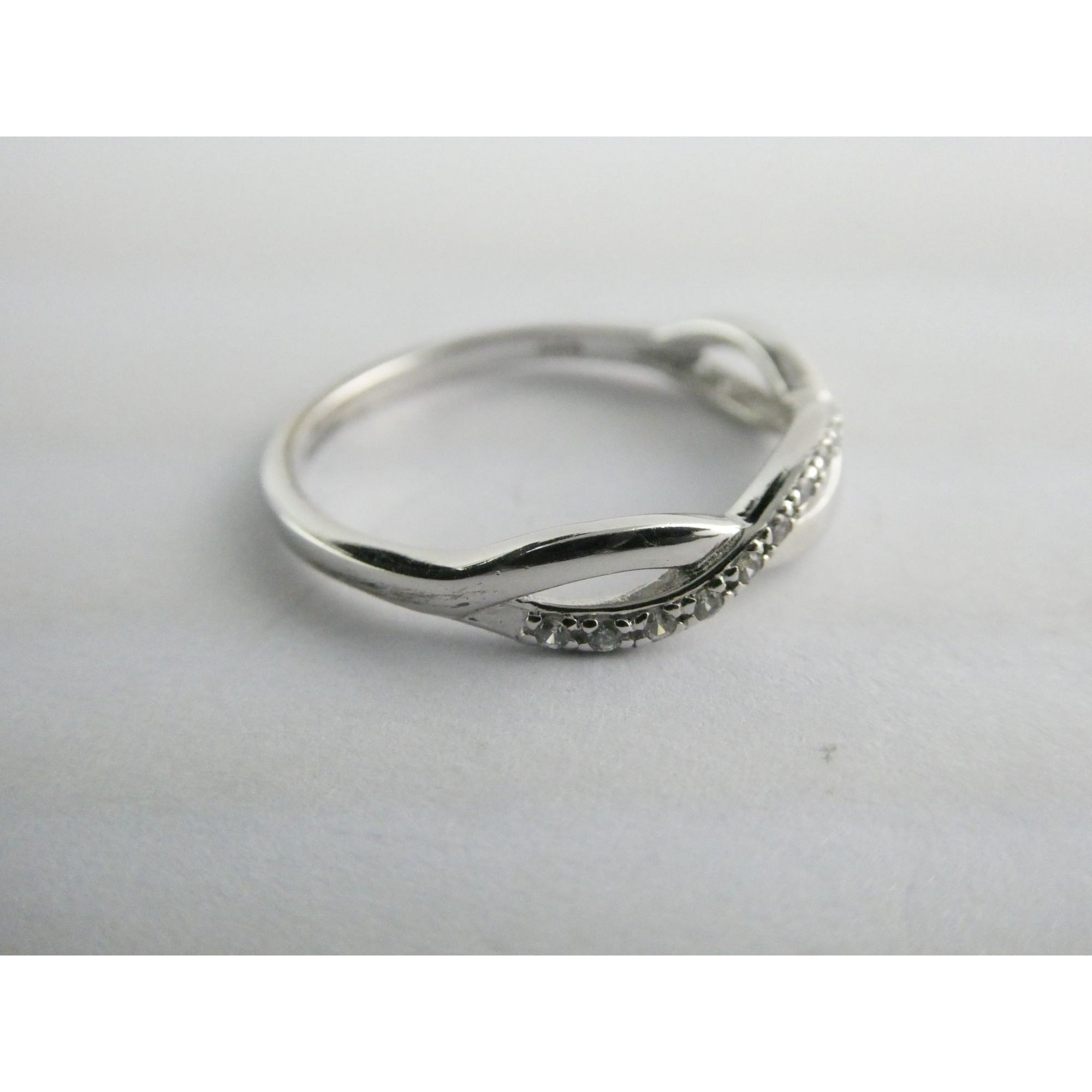 RJ Grazino RJ Sterling Silver Infinity Looped Design Ring Size 10 Weighs 2.1g