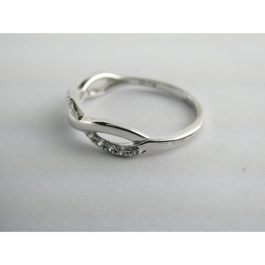 RJ Grazino RJ Sterling Silver Infinity Looped Design Ring Size 10 Weighs 2.1g