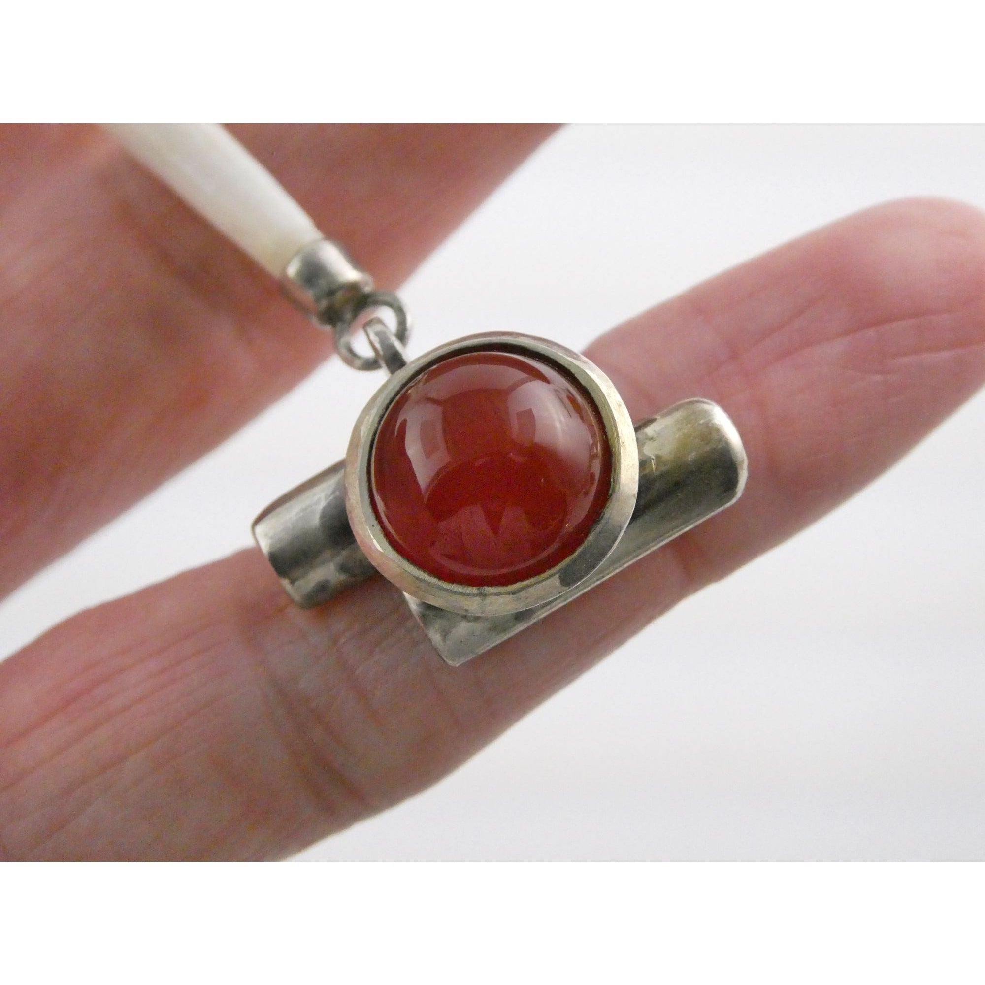 Sterling Silver Carnelian and Long White Seashell Pendant 15.9g 110mm Length