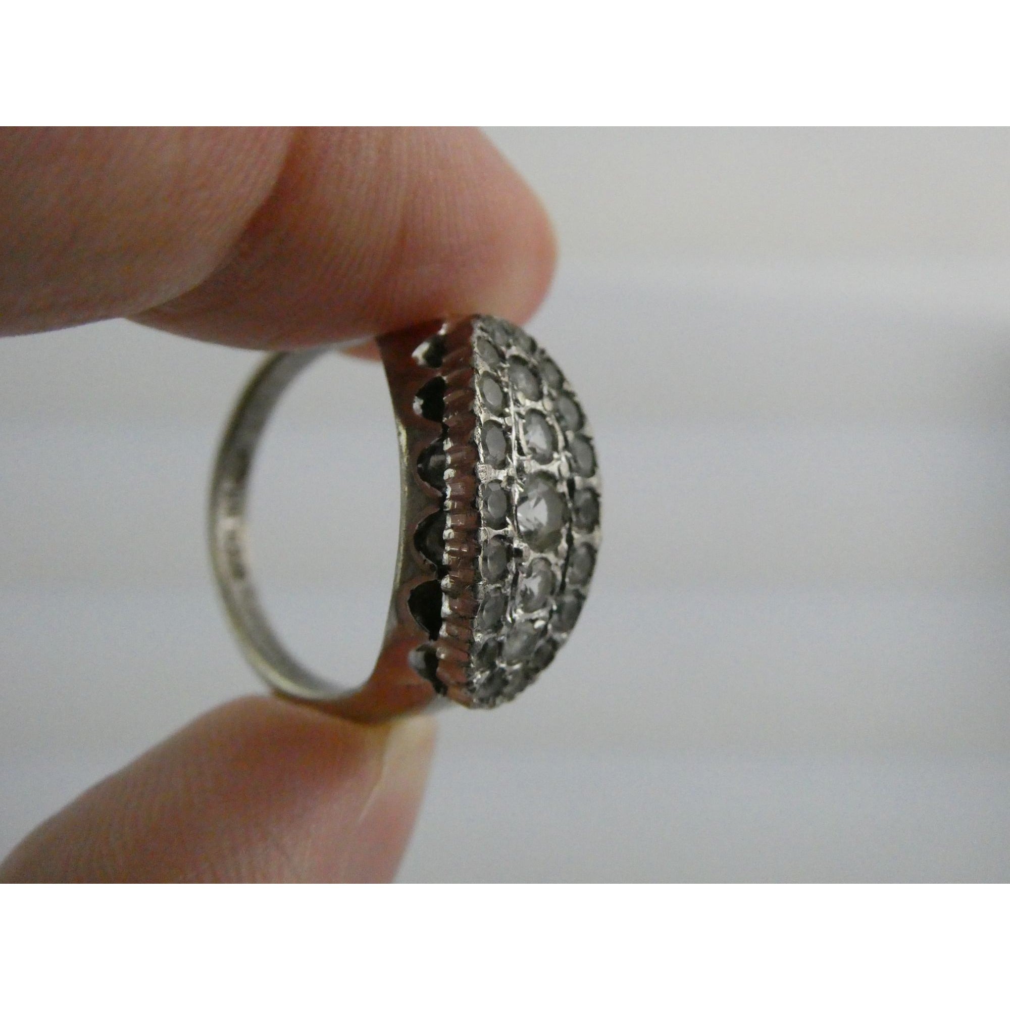 Antique Sterling Silver Clear Rock Crystal Quartz Array Ring Size 7 Weighs 4.7g