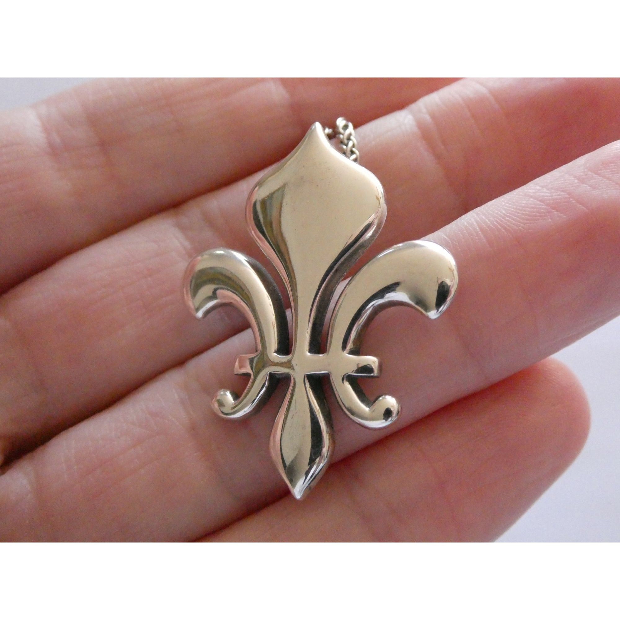 James Avery Retired Sterling Silver Fleur De Lis Pendant Necklace 13g 18 Inches