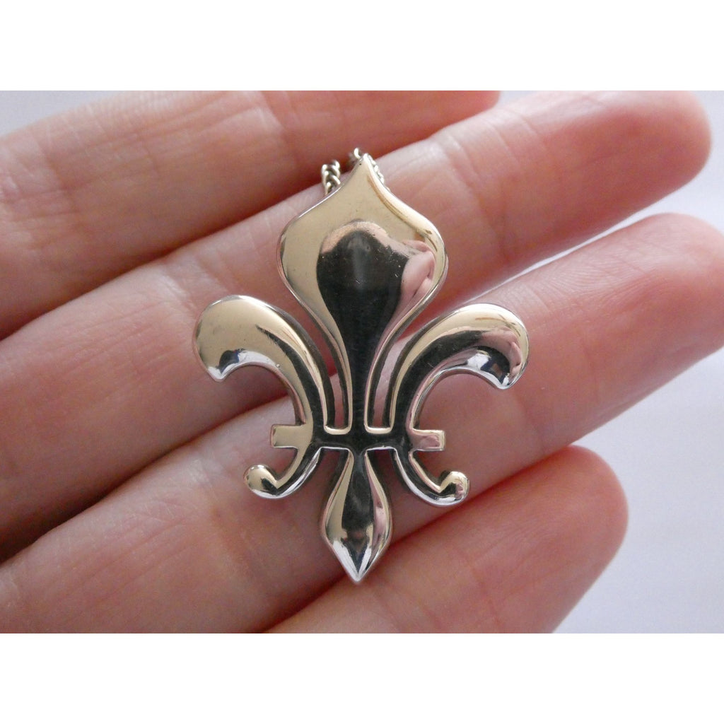 James Avery Retired Sterling Silver Fleur De Lis Pendant Necklace 13g 18 Inches