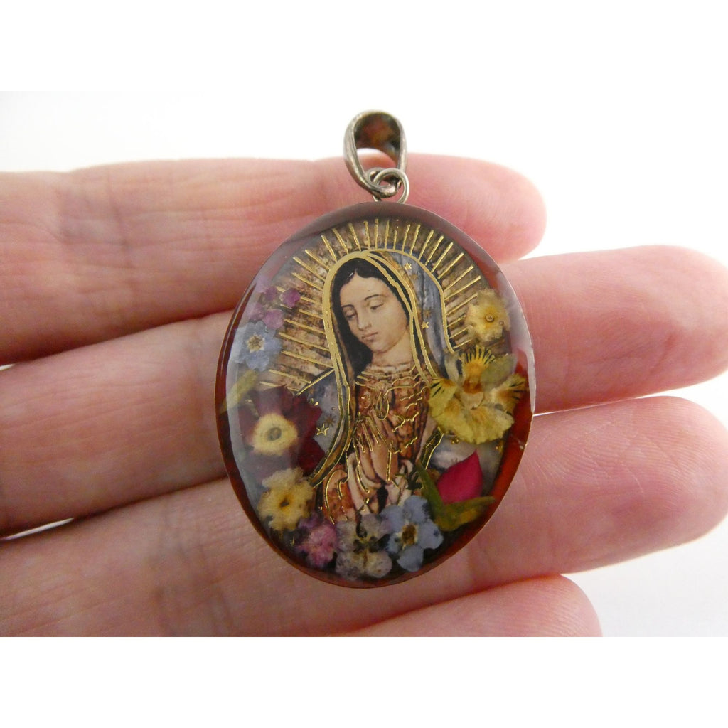 Mexican Sterling Silver Resin Encased Dried Flowers Holy Mary Pendant 8.2g 46mm