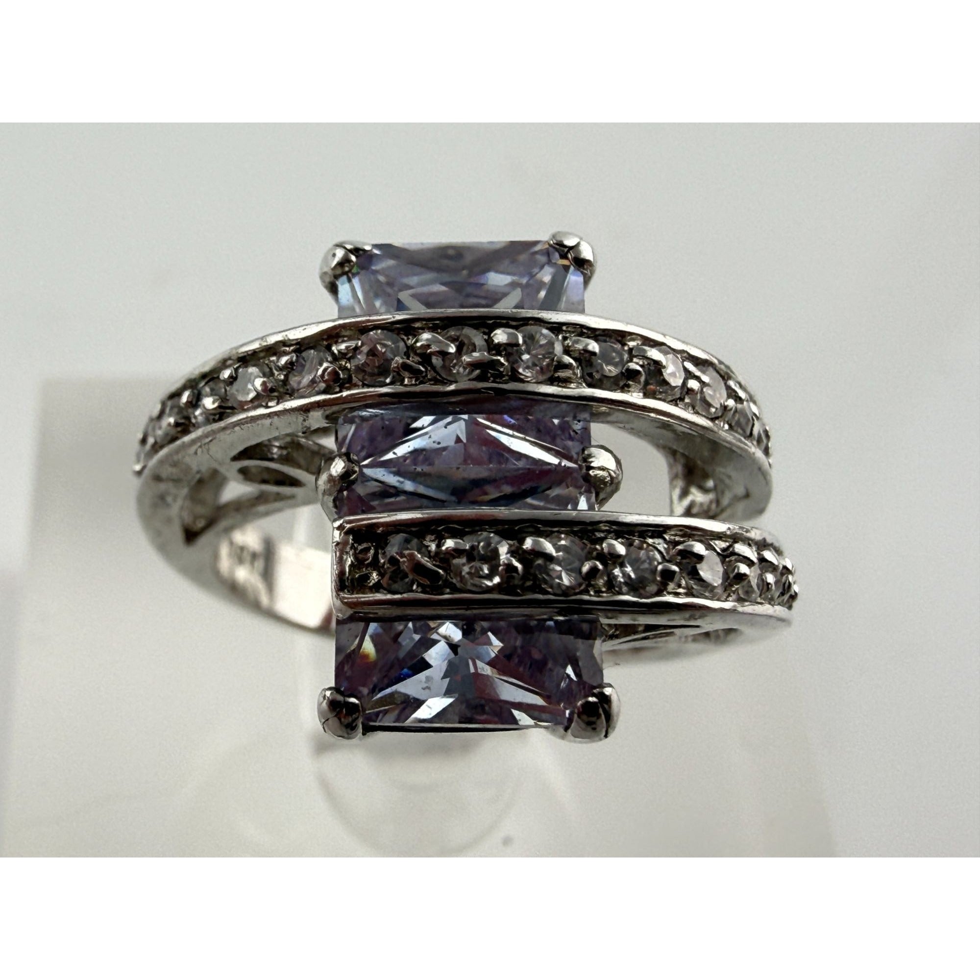 RSC Sterling Silver Lavender Purple and White Crystal Statement Ring Size 5.75