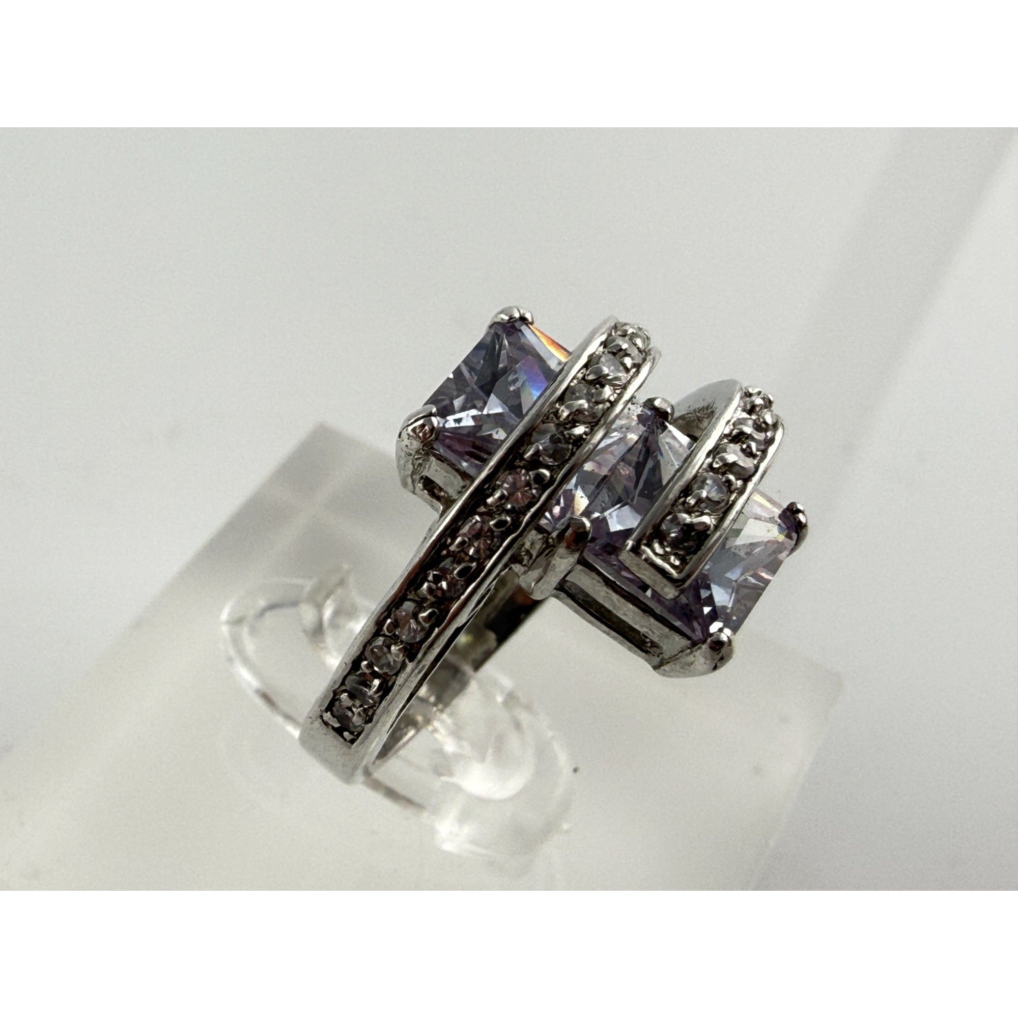 RSC Sterling Silver Lavender Purple and White Crystal Statement Ring Size 5.75