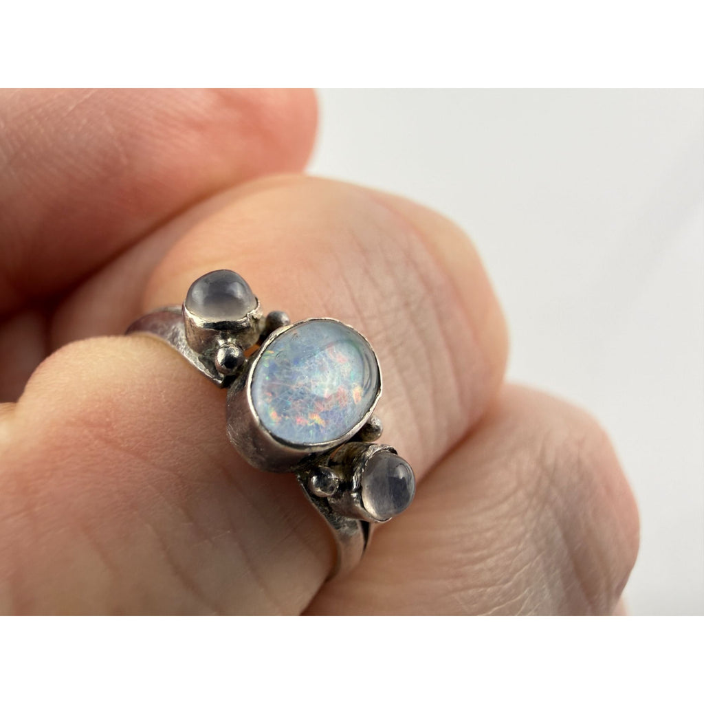 Sterling Silver Blue Opal Doublet White Moonstone Accents Ring 1.7g Size 5.5
