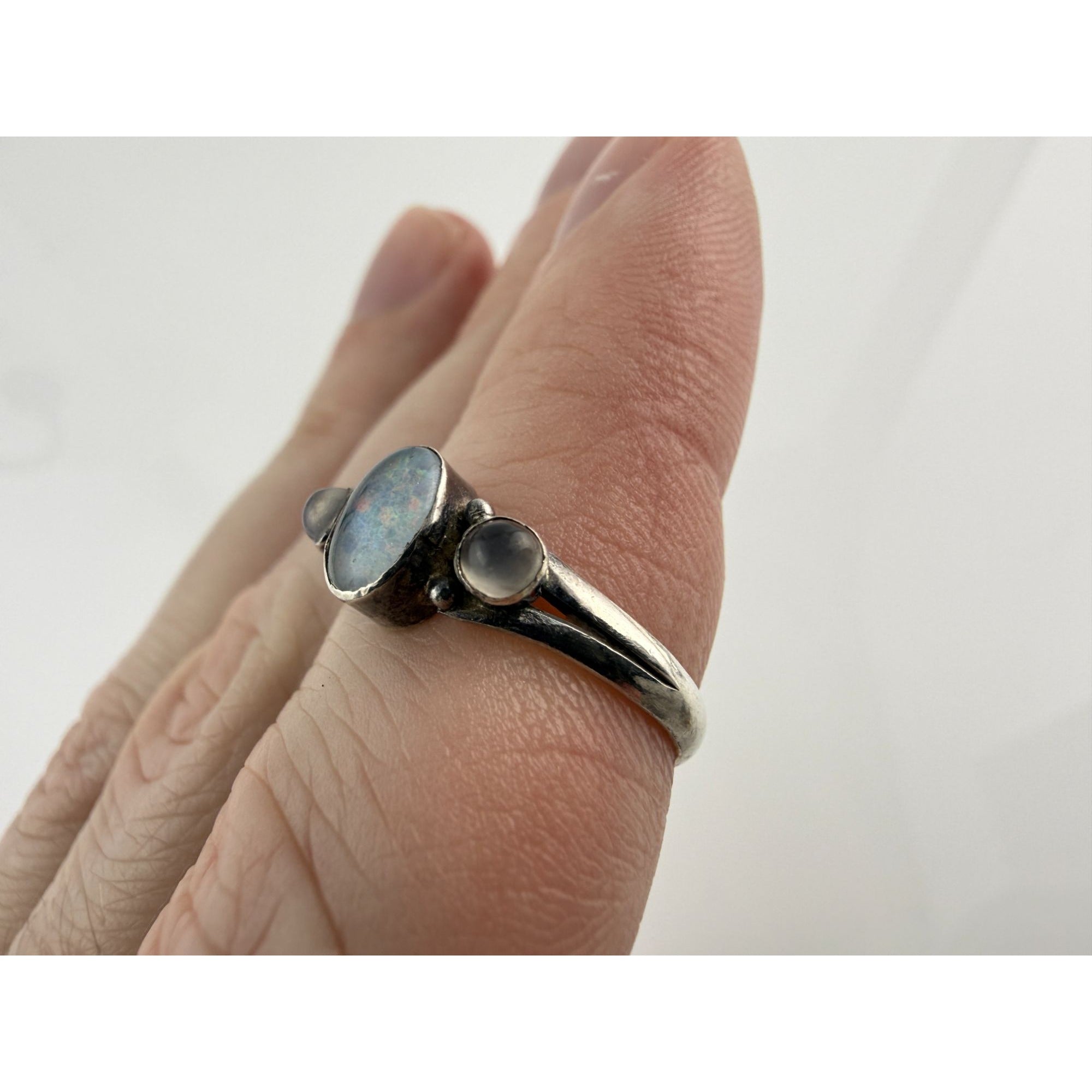 Sterling Silver Blue Opal Doublet White Moonstone Accents Ring 1.7g Size 5.5