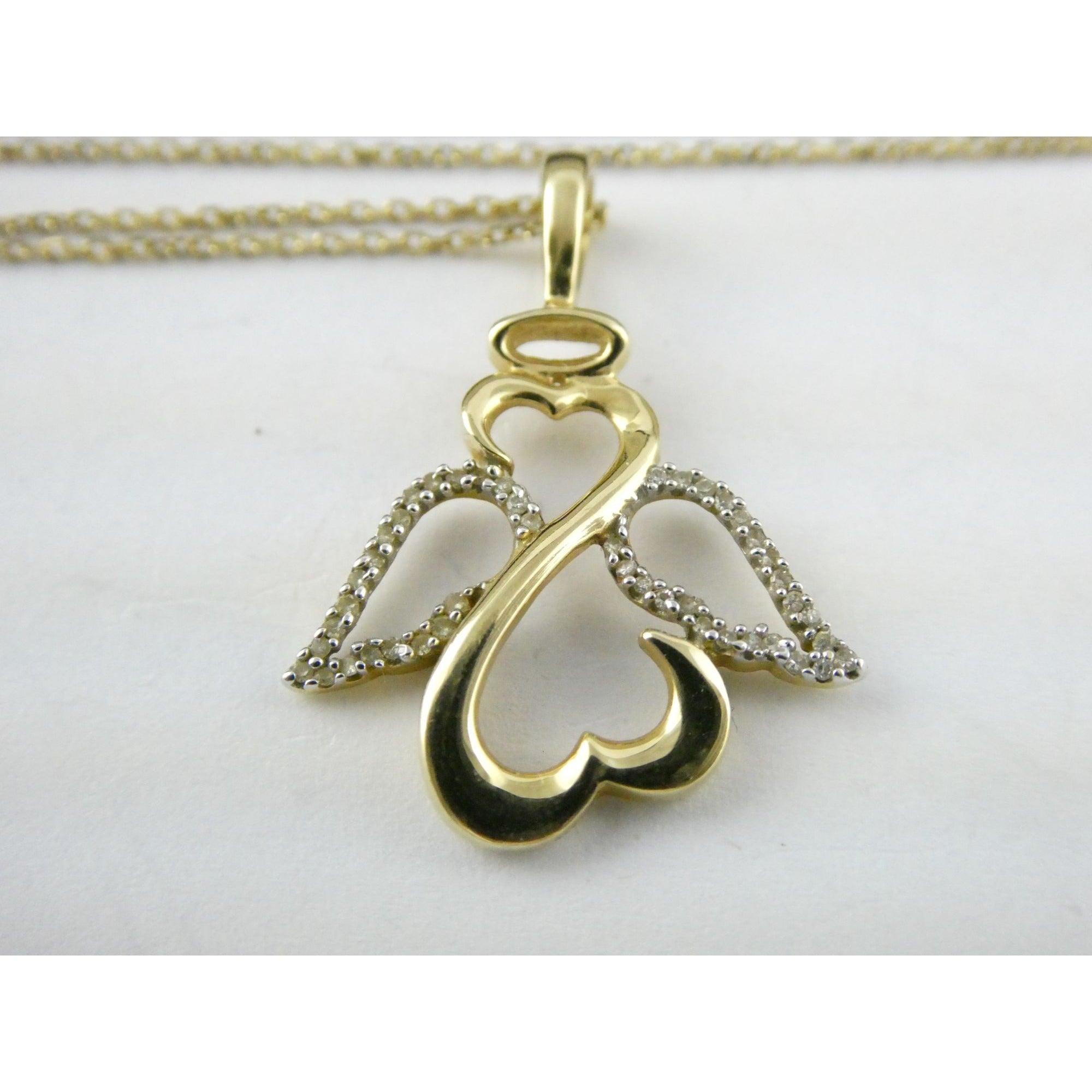 Kay Jewelers Jane Seymour 14K Gold Open Heart Natural Diamond Pendant Necklace