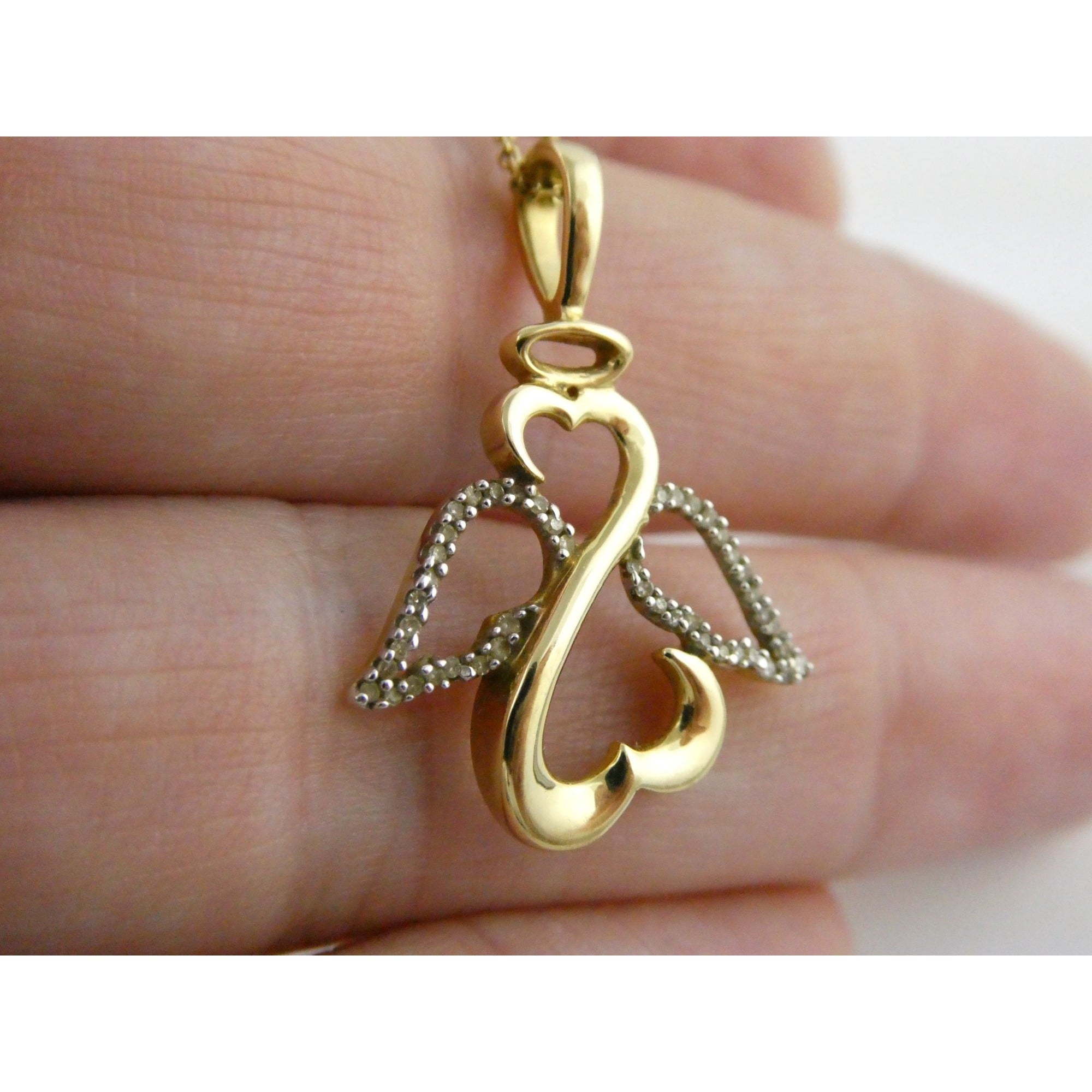 Kay Jewelers Jane Seymour 14K Gold Open Heart Natural Diamond Pendant Necklace