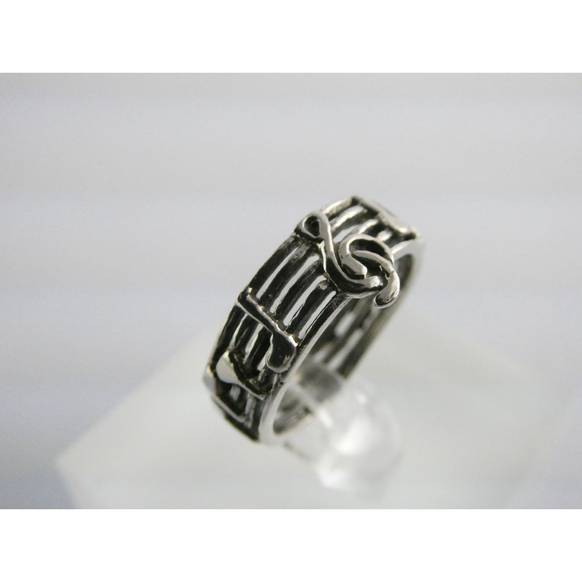 Sterling Silver Music Notes Band Ring 925 Size 6.25 Weighs 3.5 Grams
