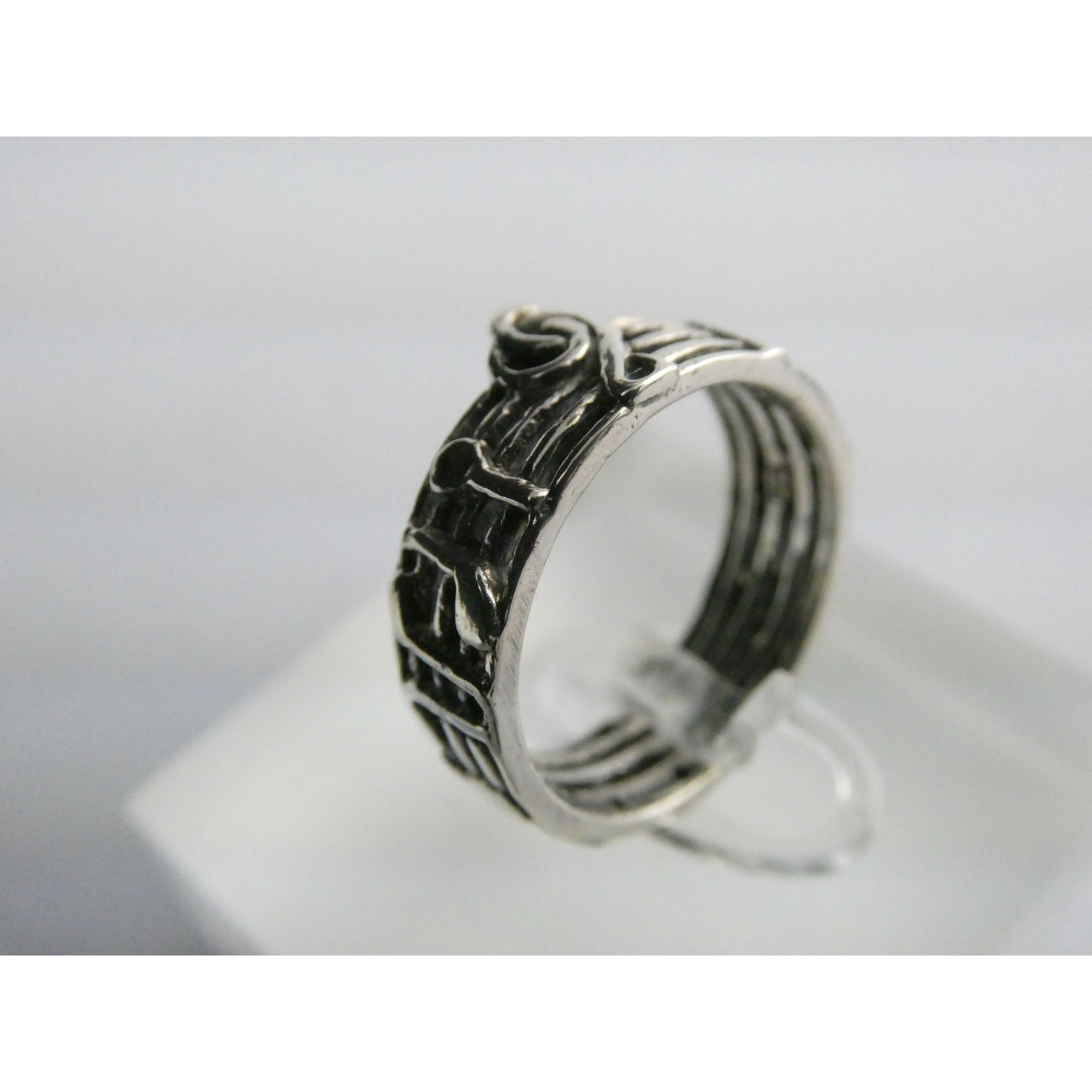 Sterling Silver Music Notes Band Ring 925 Size 6.25 Weighs 3.5 Grams
