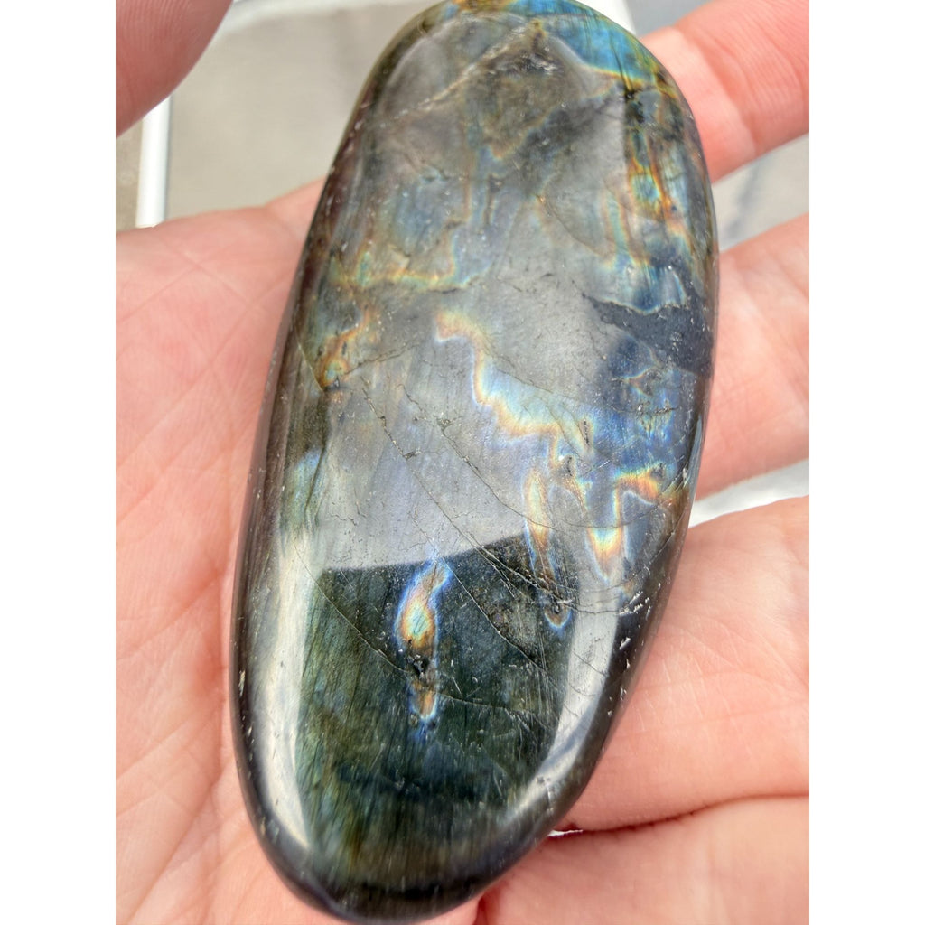 Polished Oval Form Labradorite Piece Specimen 66.6g Weight 2.75 Inch Max Length