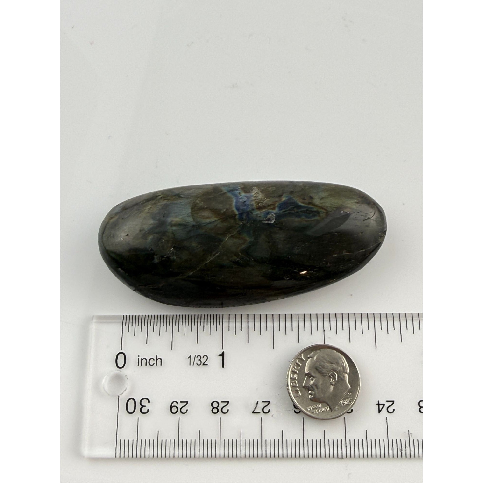 Polished Oval Form Labradorite Piece Specimen 66.6g Weight 2.75 Inch Max Length