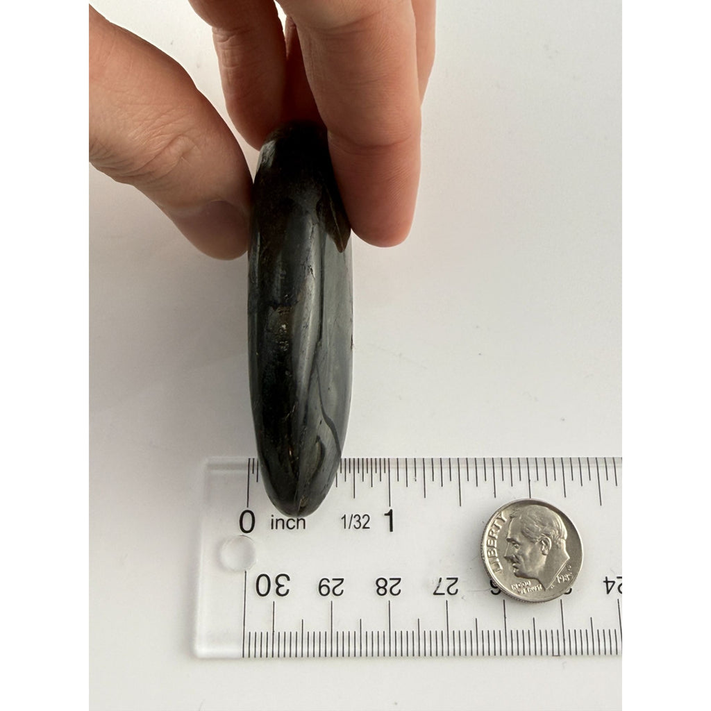 Polished Oval Form Labradorite Piece Specimen 66.6g Weight 2.75 Inch Max Length