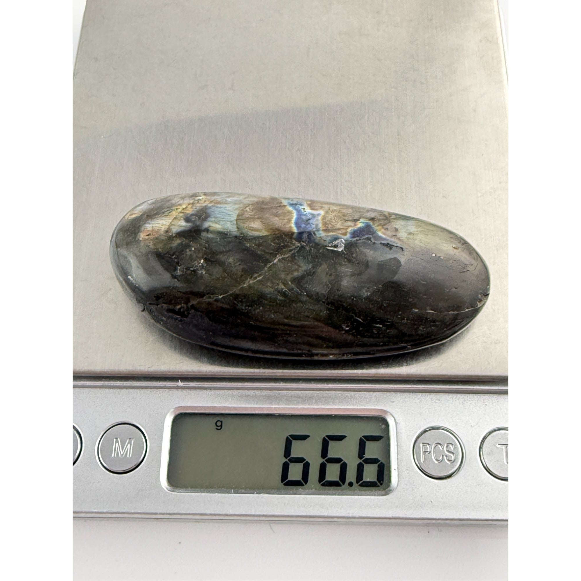 Polished Oval Form Labradorite Piece Specimen 66.6g Weight 2.75 Inch Max Length
