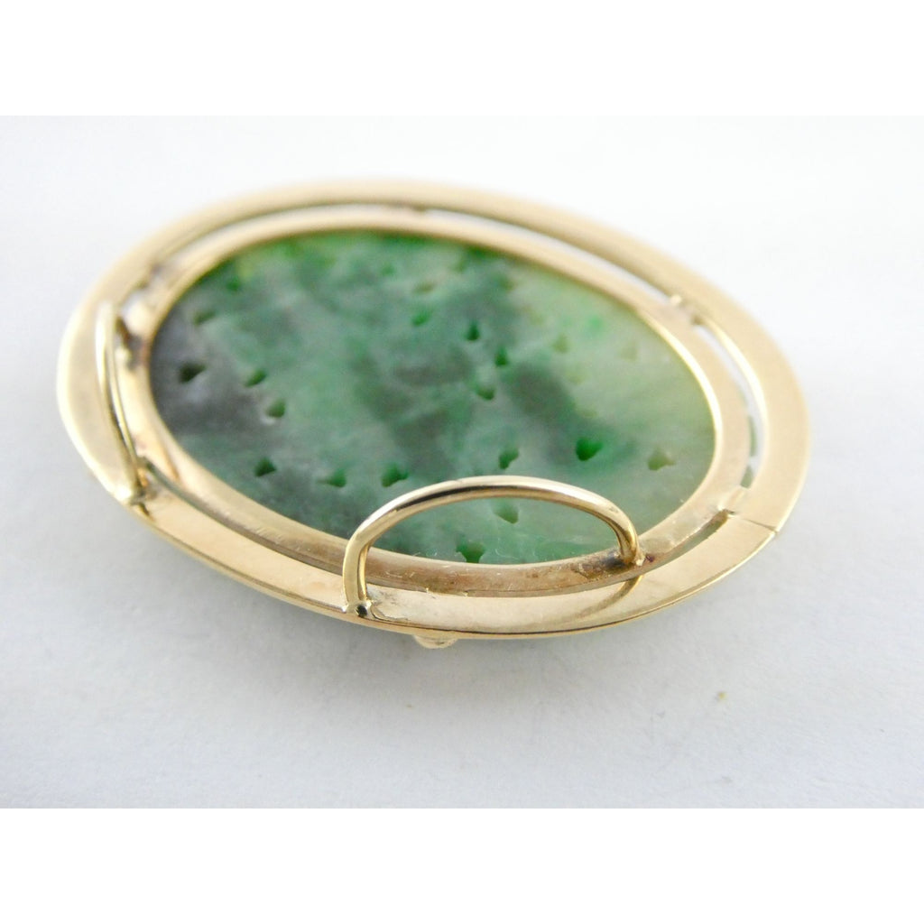 Vintage Chinese 14k Yellow Gold Carved Green Jade Pendant 9g 1.5 Inch Wide