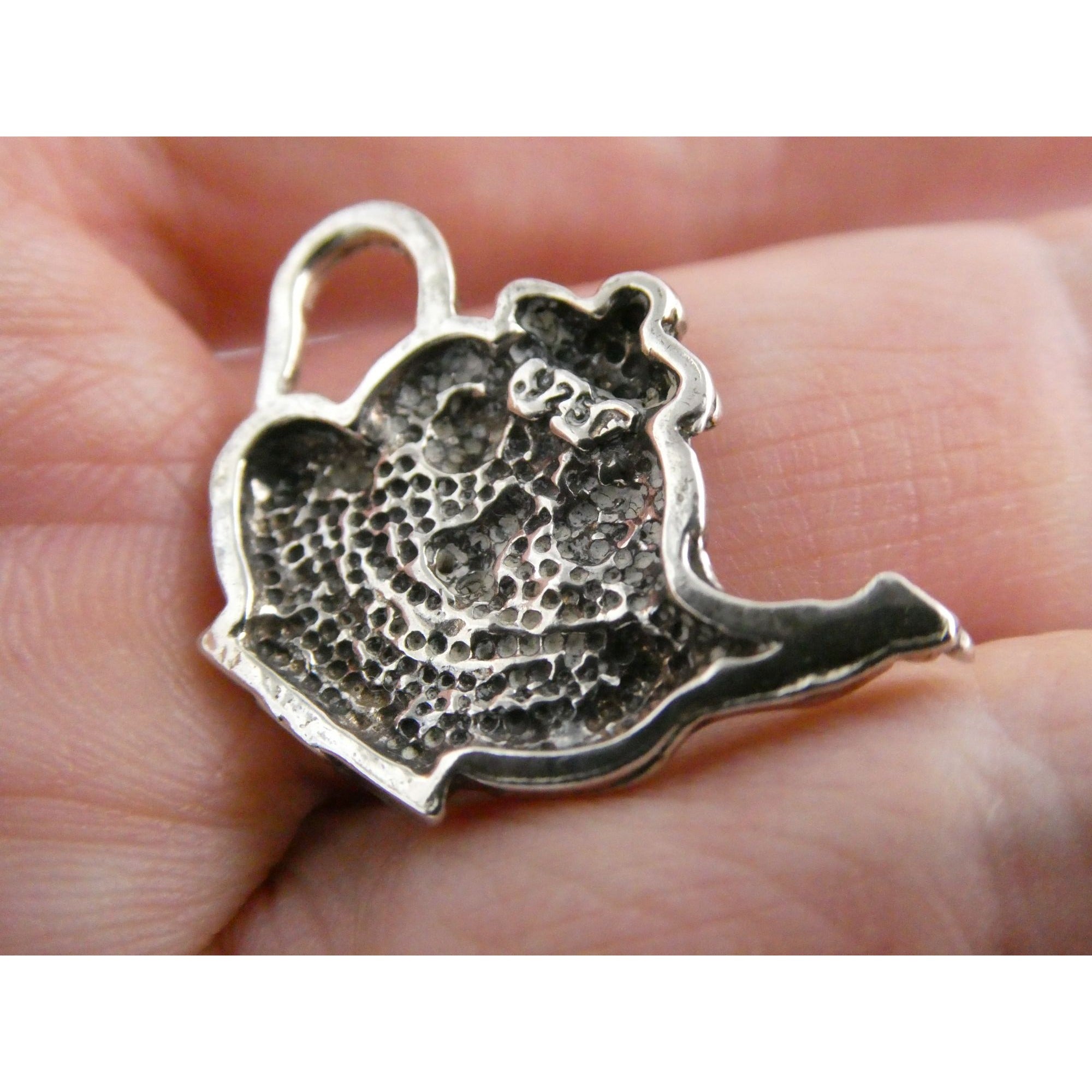 Vintage Funny Face Cartoon Character Teapot Pendant 925 3.2g 1 Inch Length