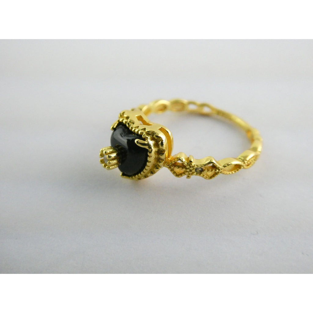 Gilt Sterling Silver Crystal Accent Black Onyx Heart Ring Size 7.75 Weighs 2.2g