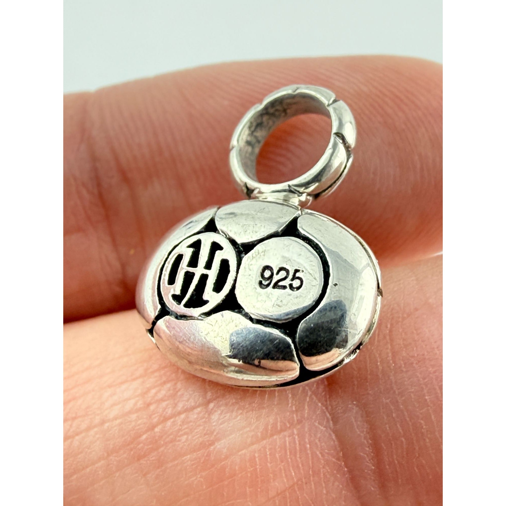 John Hardy Sterling Silver Pebble Kali Small Pendant 17mm Length 2.4g Weight 925