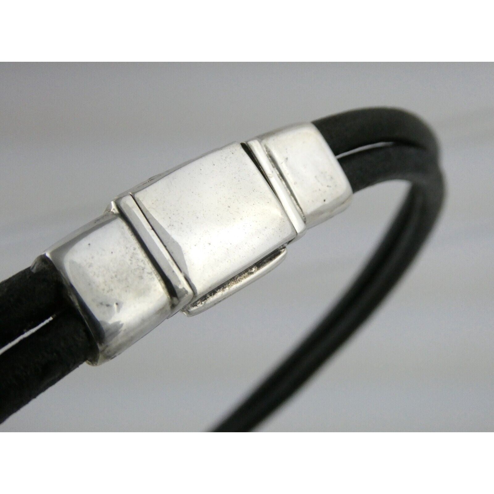 Versani Sterling Silver and Sting Ray Leather Belt Buckle Necklace 15 Inches