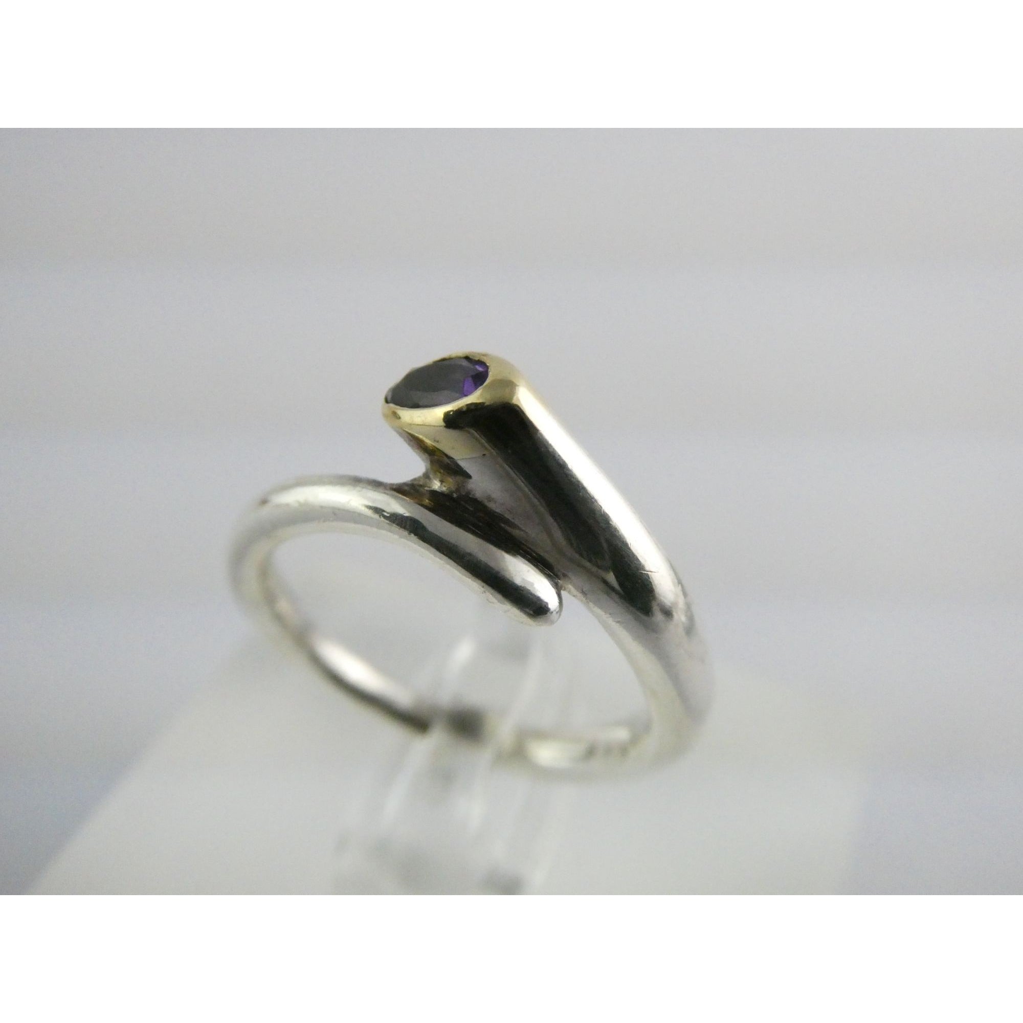 Sterling Silver Gilt Accent Amethyst End Bypass Ring 925 Size 6 Weighs 3.1g