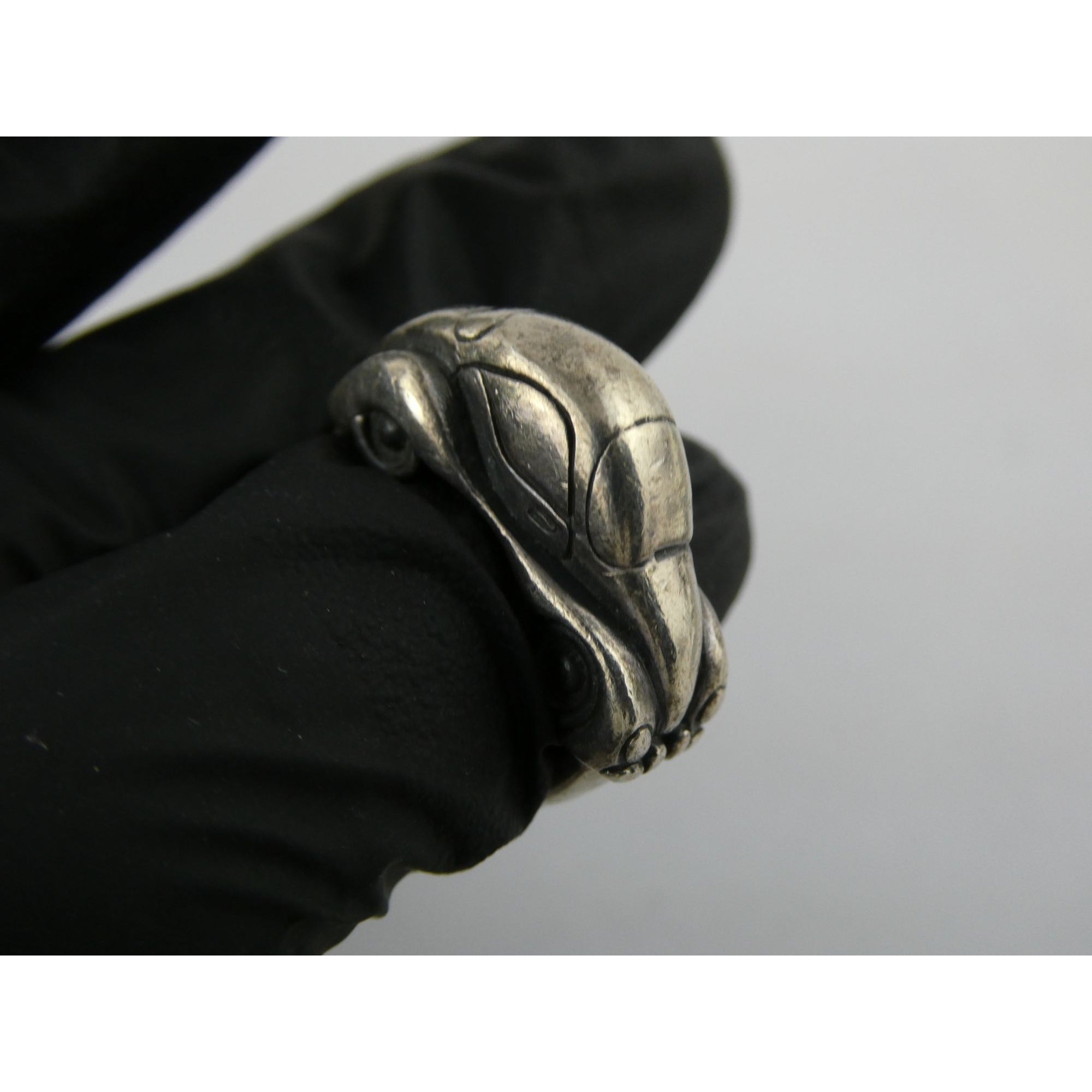 Vintage James Yesberger Volkswagen Beetle Sterling Silver Ring Size 4 12.5g