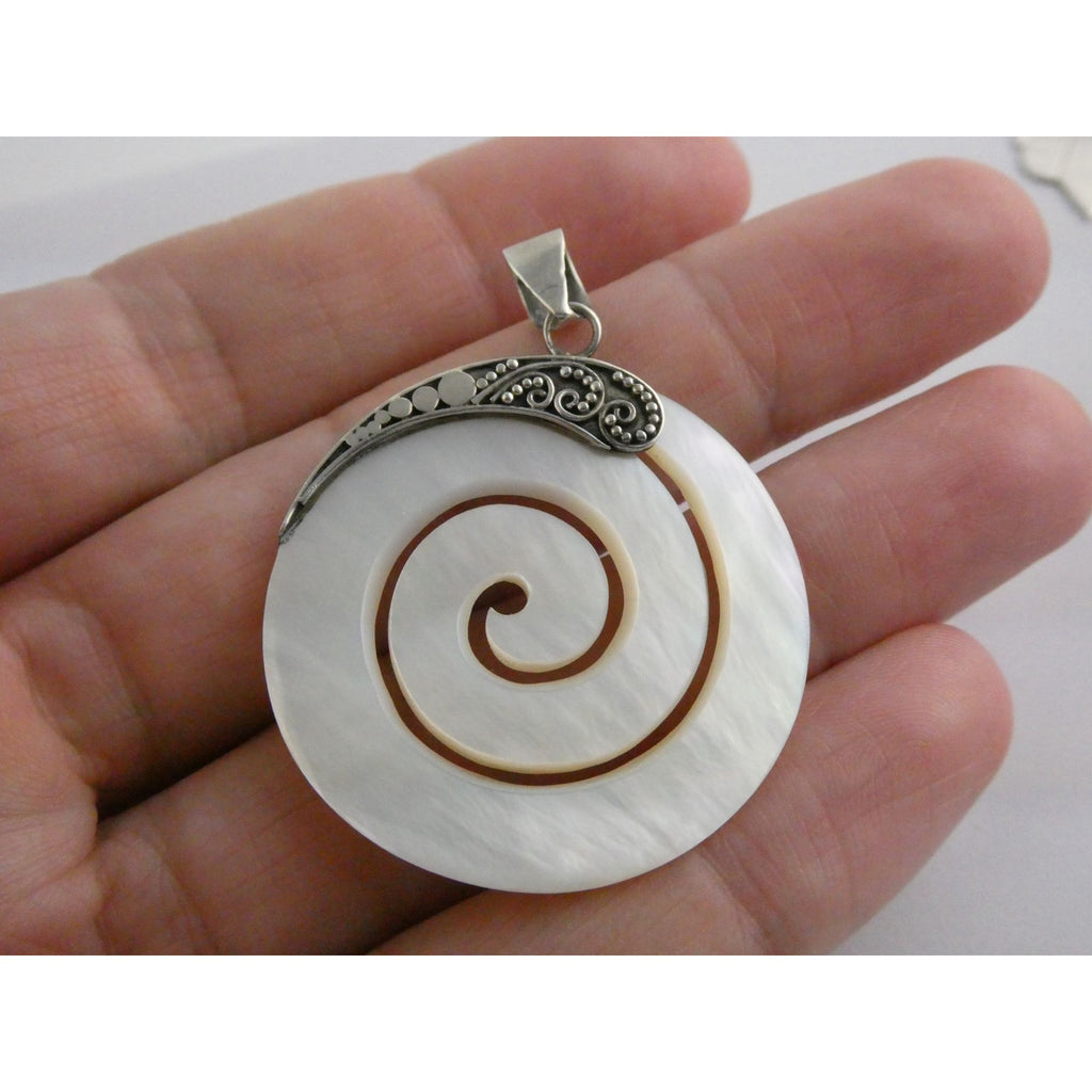 Sterling Silver Mother of Pearl Shell Spiral Cut Disc Pendant 4.7g 925 1.75 Inch