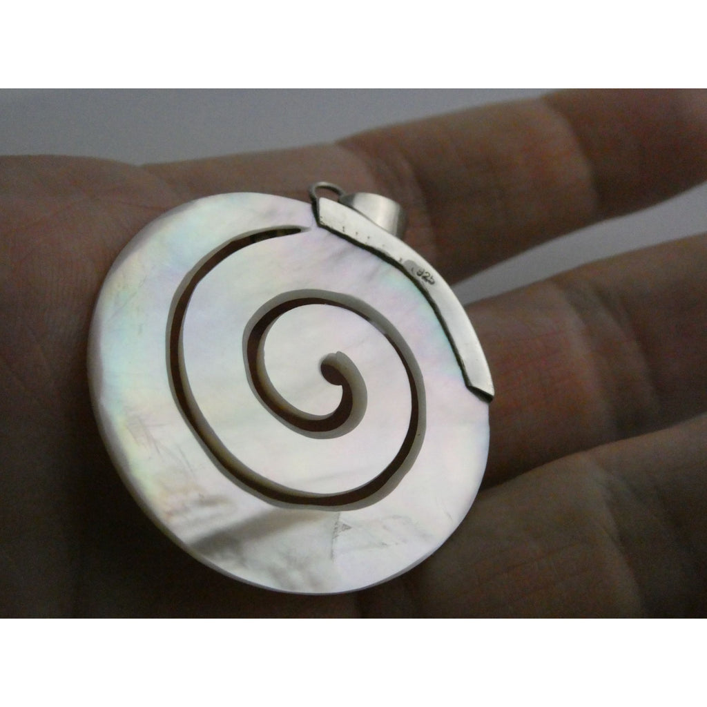 Sterling Silver Mother of Pearl Shell Spiral Cut Disc Pendant 4.7g 925 1.75 Inch